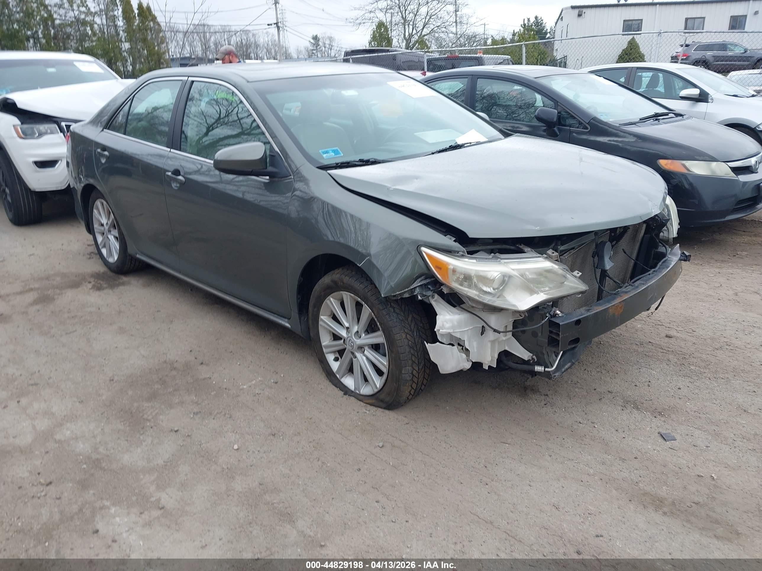 2013 Toyota Camry Xle Brown vin: 4T4BF1FKXDR296683