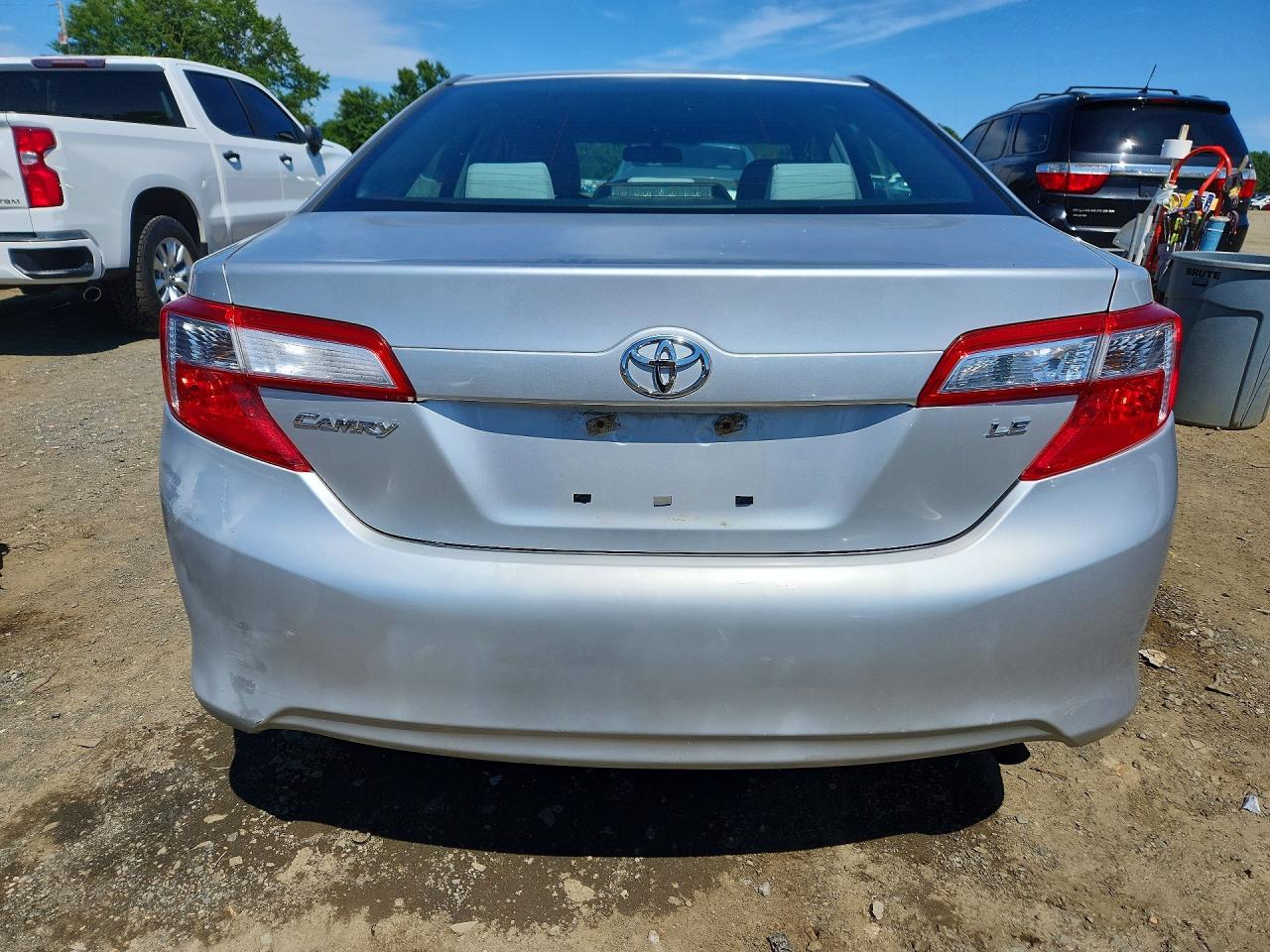 2013 Toyota Camry Le Silver vin: 4T4BF1FKXDR297087