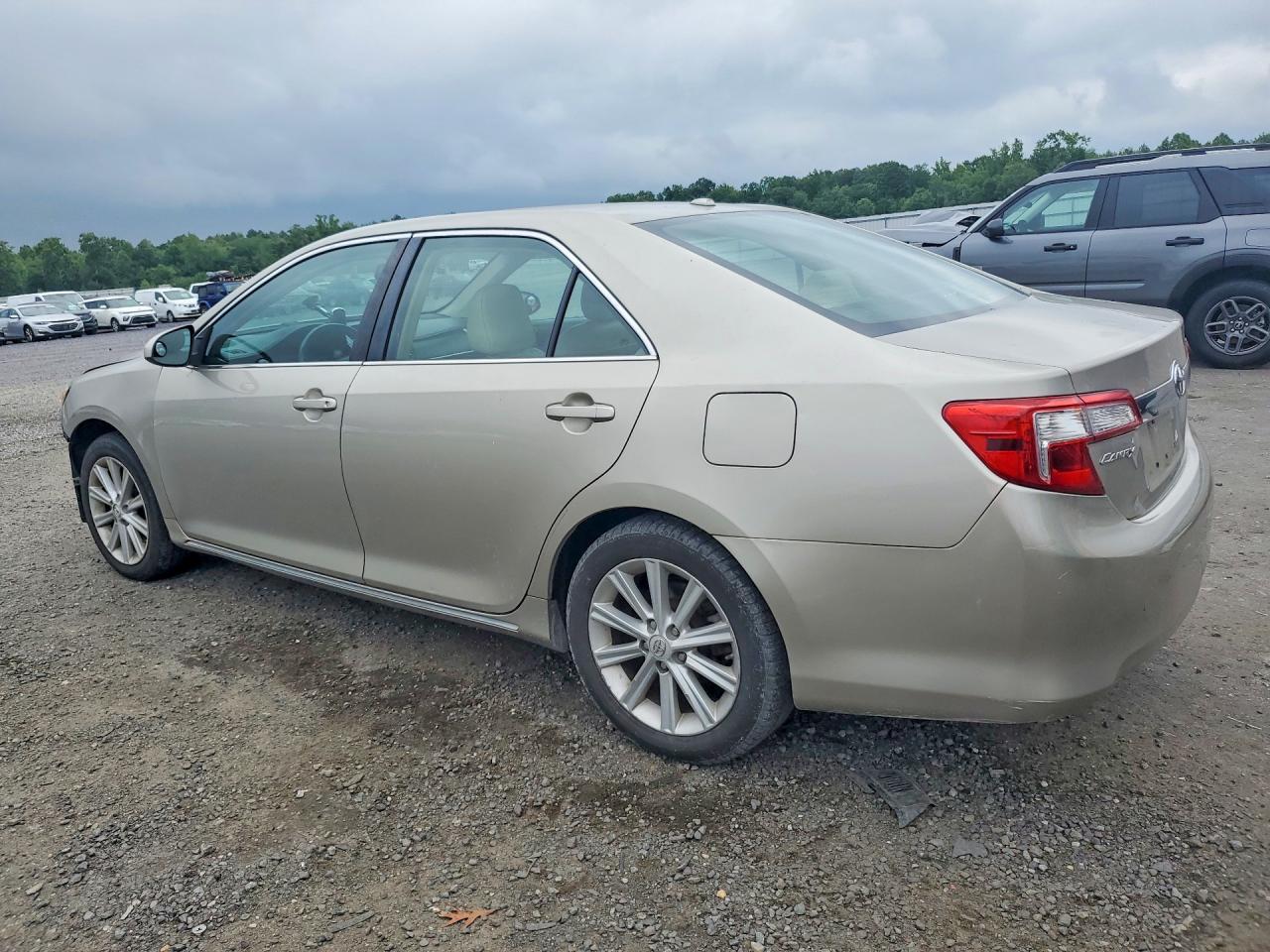 2013 Toyota Camry Xle Серебряный vin: 4T4BF1FKXDR321520