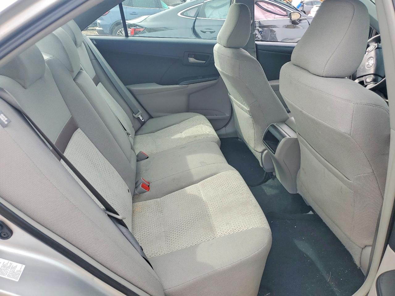 2014 Toyota Camry Le Silver vin: 4T4BF1FKXER351165
