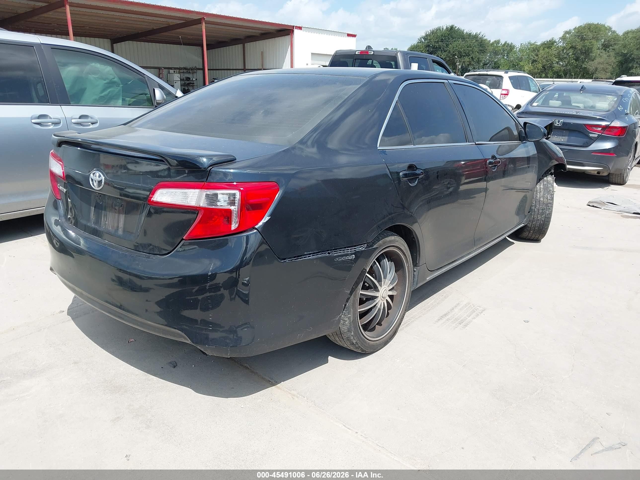 2014 Toyota Camry Le Black vin: 4T4BF1FKXER352722