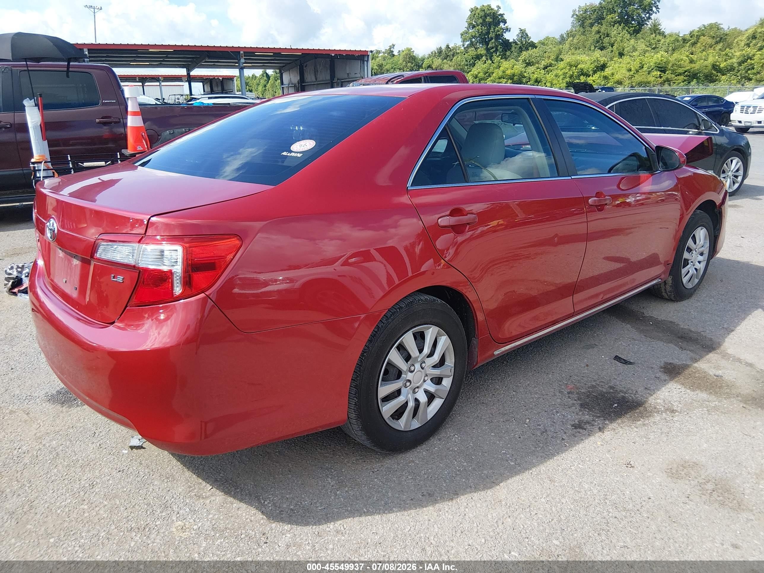 2014 Toyota Camry Le Red vin: 4T4BF1FKXER353580