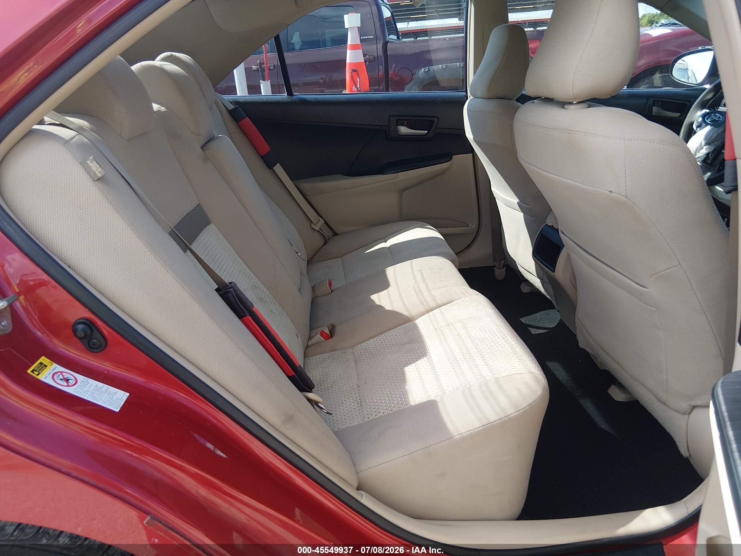 2014 Toyota Camry Le Red vin: 4T4BF1FKXER353580
