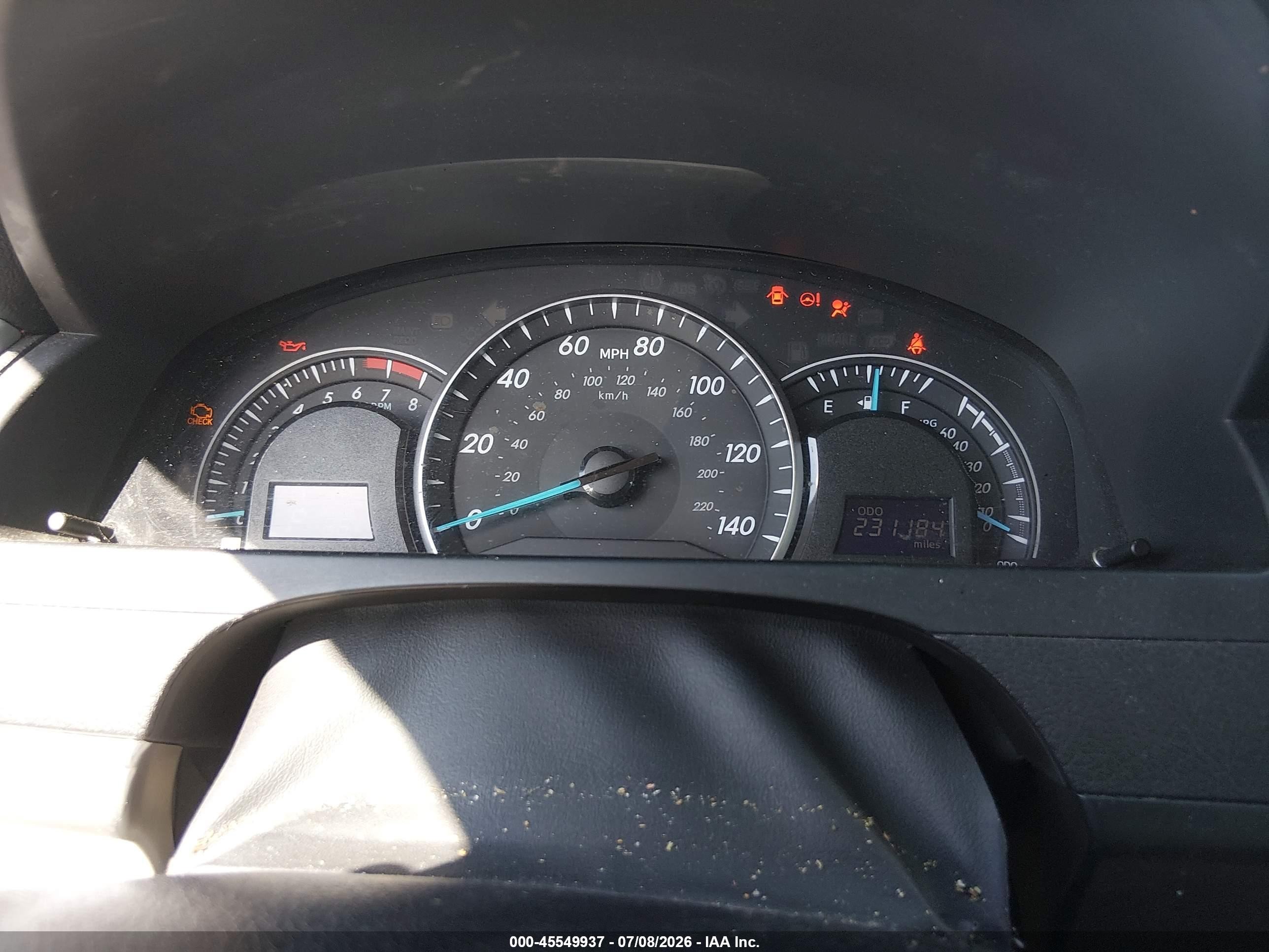 2014 Toyota Camry Le Red vin: 4T4BF1FKXER353580