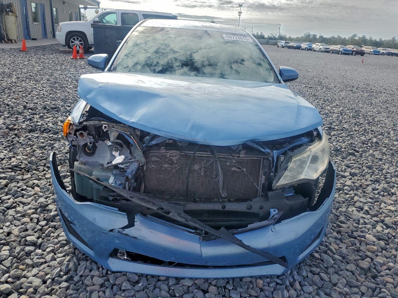 2014 Toyota Camry L Blue vin: 4T4BF1FKXER357404