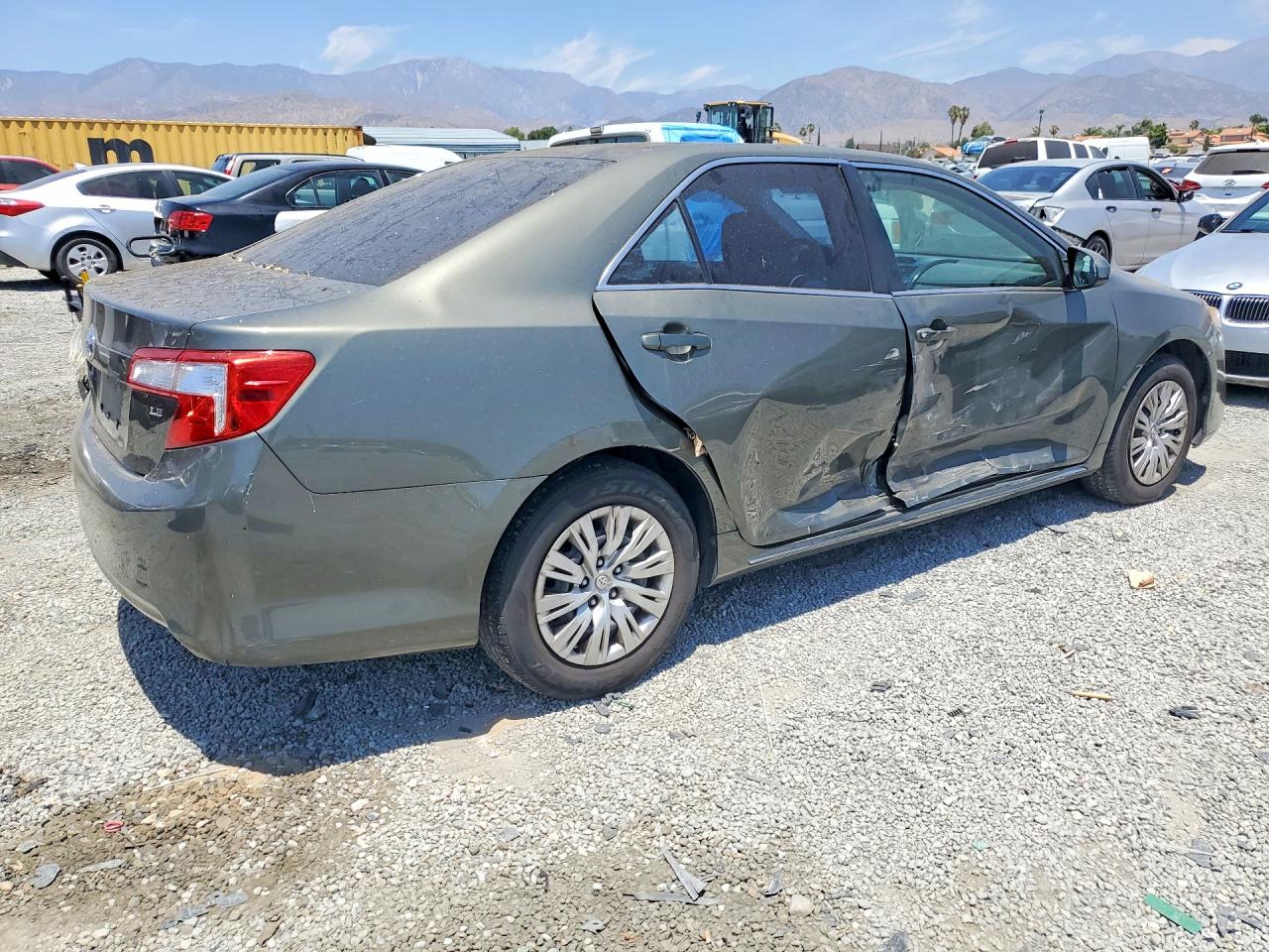2014 Toyota Camry Le Gray vin: 4T4BF1FKXER380696
