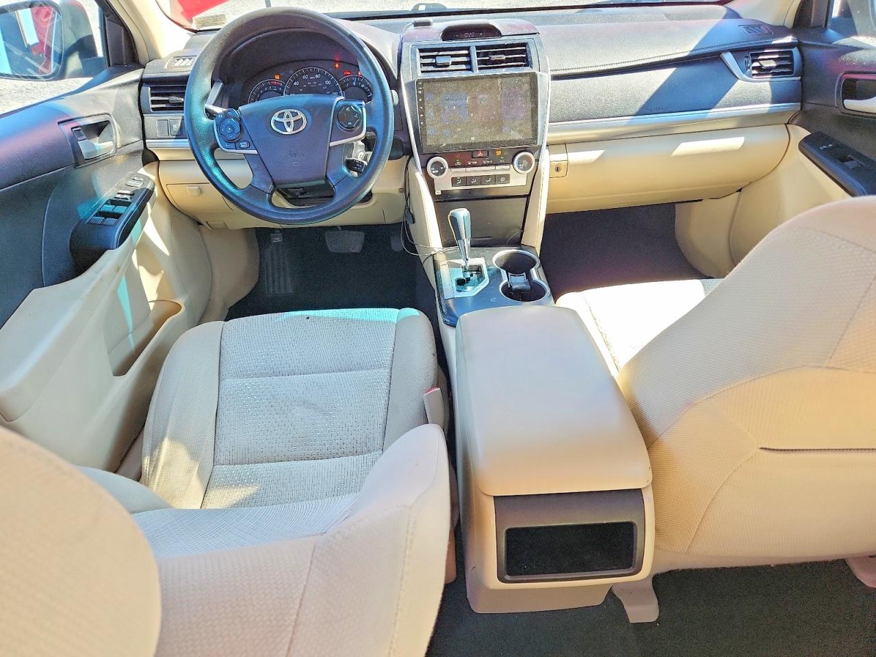 2014 Toyota Camry Le Red vin: 4T4BF1FKXER391942