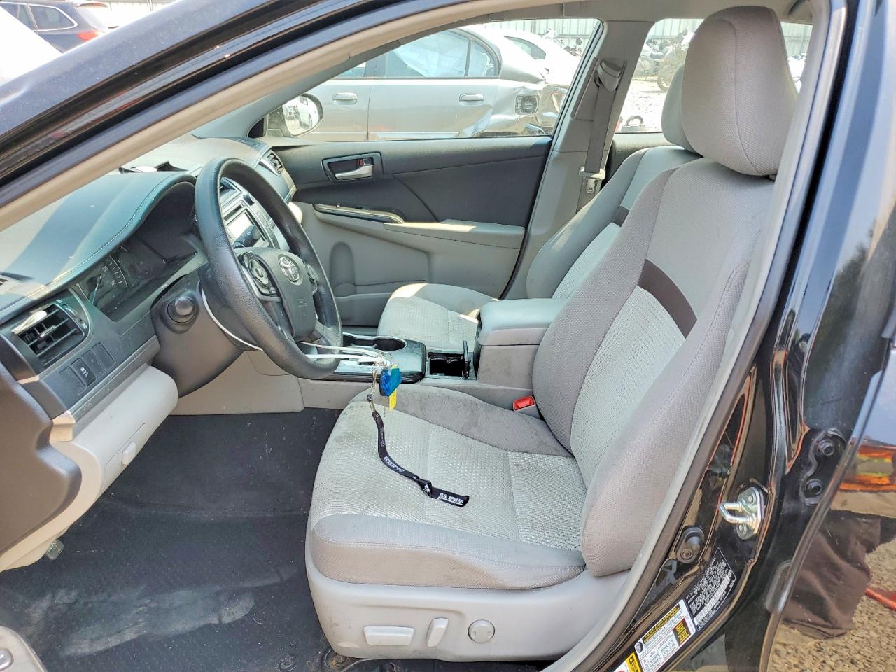 2014 Toyota Camry Le Black vin: 4T4BF1FKXER402986