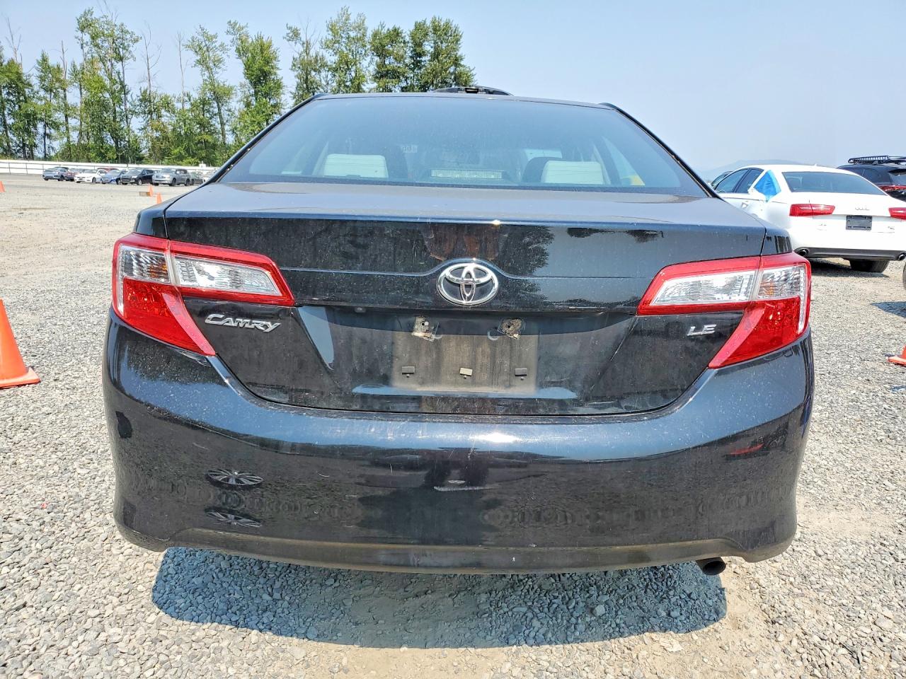 2014 Toyota Camry Le Black vin: 4T4BF1FKXER402986
