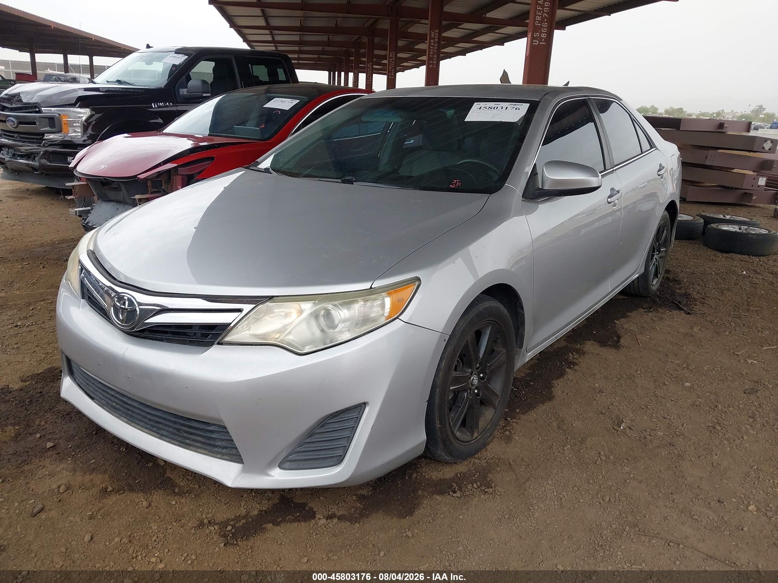 2014 Toyota Camry Le Silver vin: 4T4BF1FKXER419996