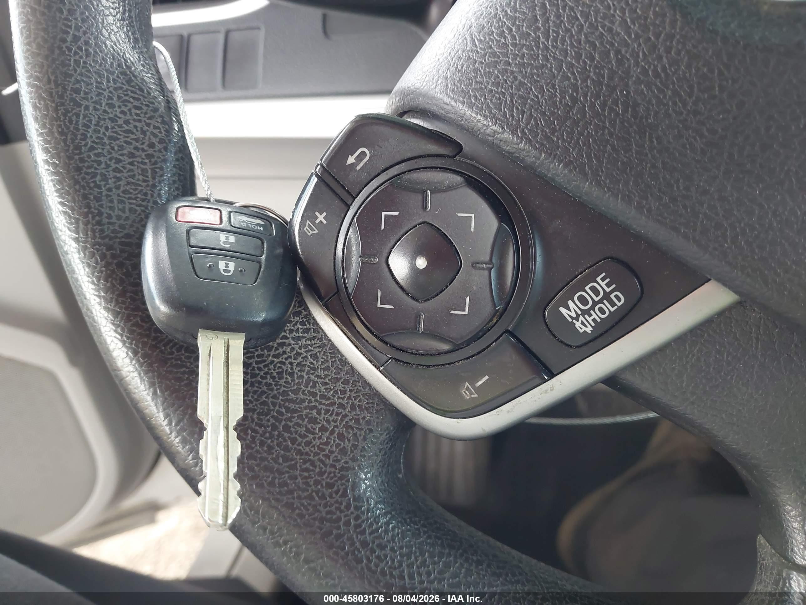 2014 Toyota Camry Le Silver vin: 4T4BF1FKXER419996