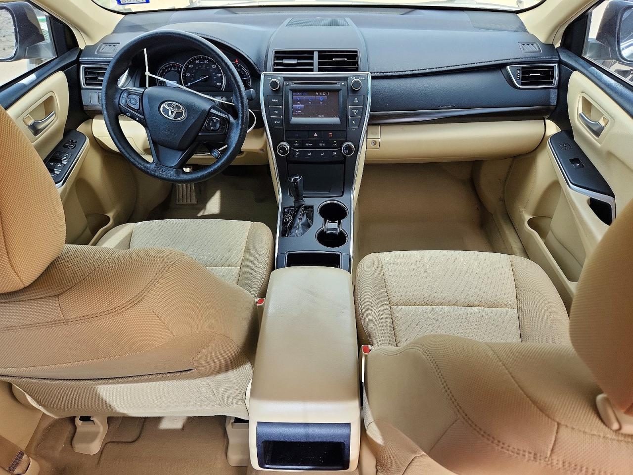 2015 Toyota Camry Le Beige vin: 4T4BF1FKXFR451042