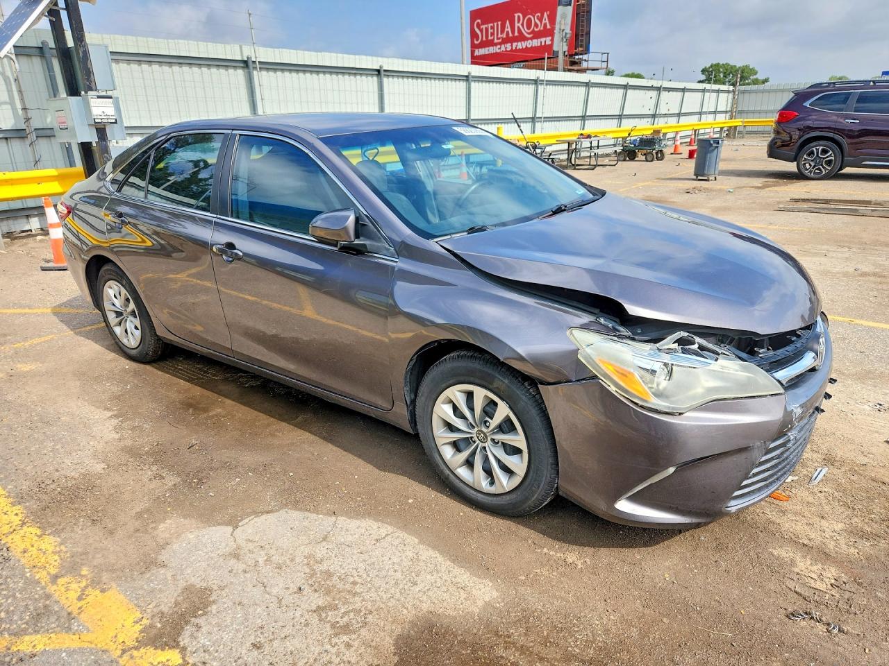 2015 Toyota Camry Le Gray vin: 4T4BF1FKXFR466821