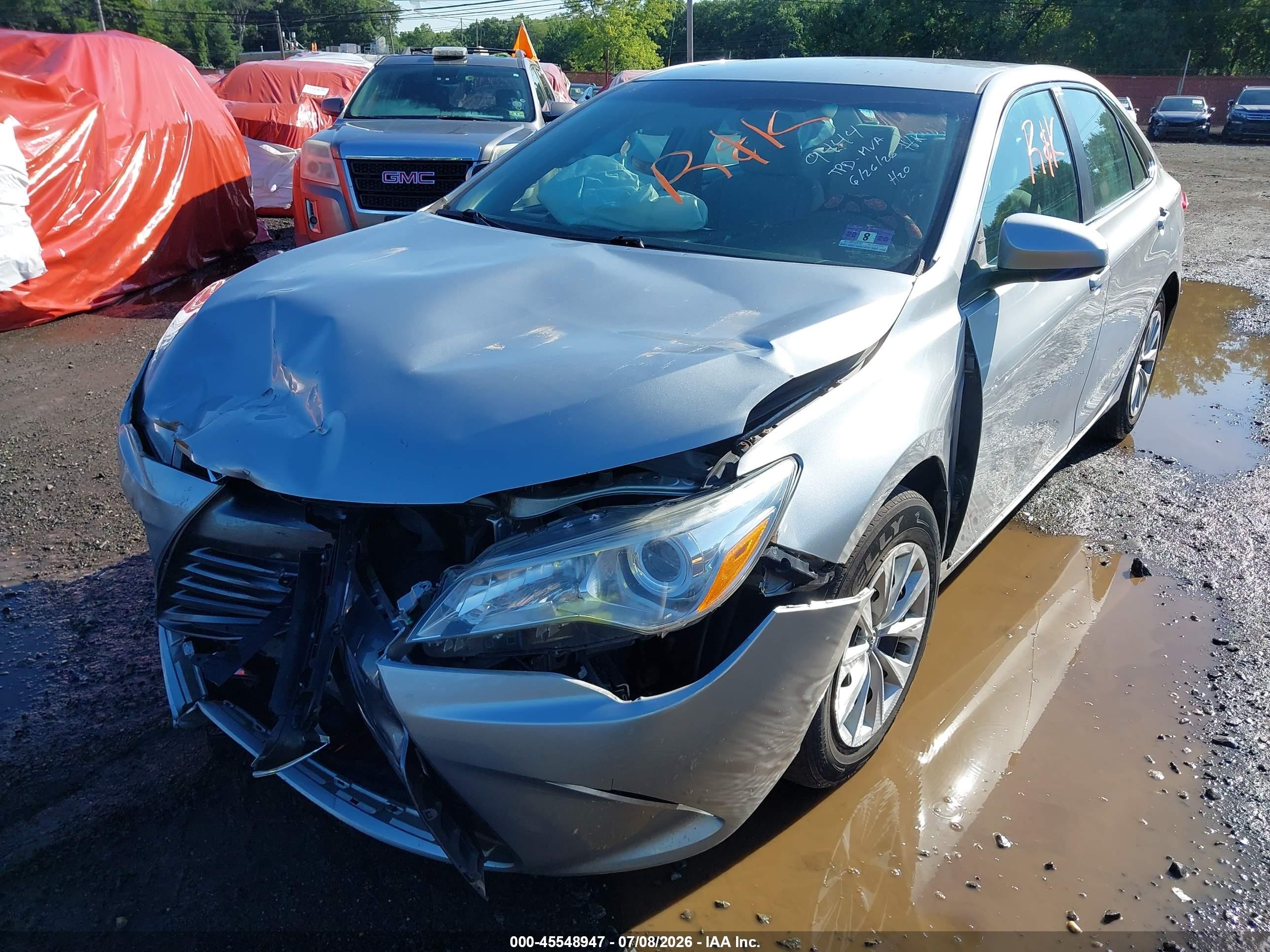 2015 Toyota Camry Le Silver vin: 4T4BF1FKXFR469444