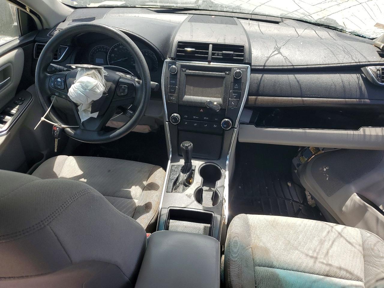 2015 Toyota Camry Le Charcoal vin: 4T4BF1FKXFR469556