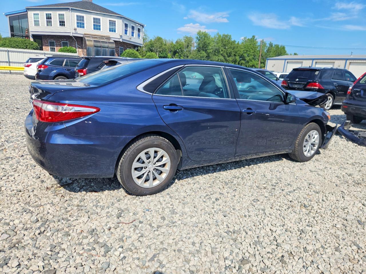 2015 Toyota Camry Le Синий vin: 4T4BF1FKXFR483764