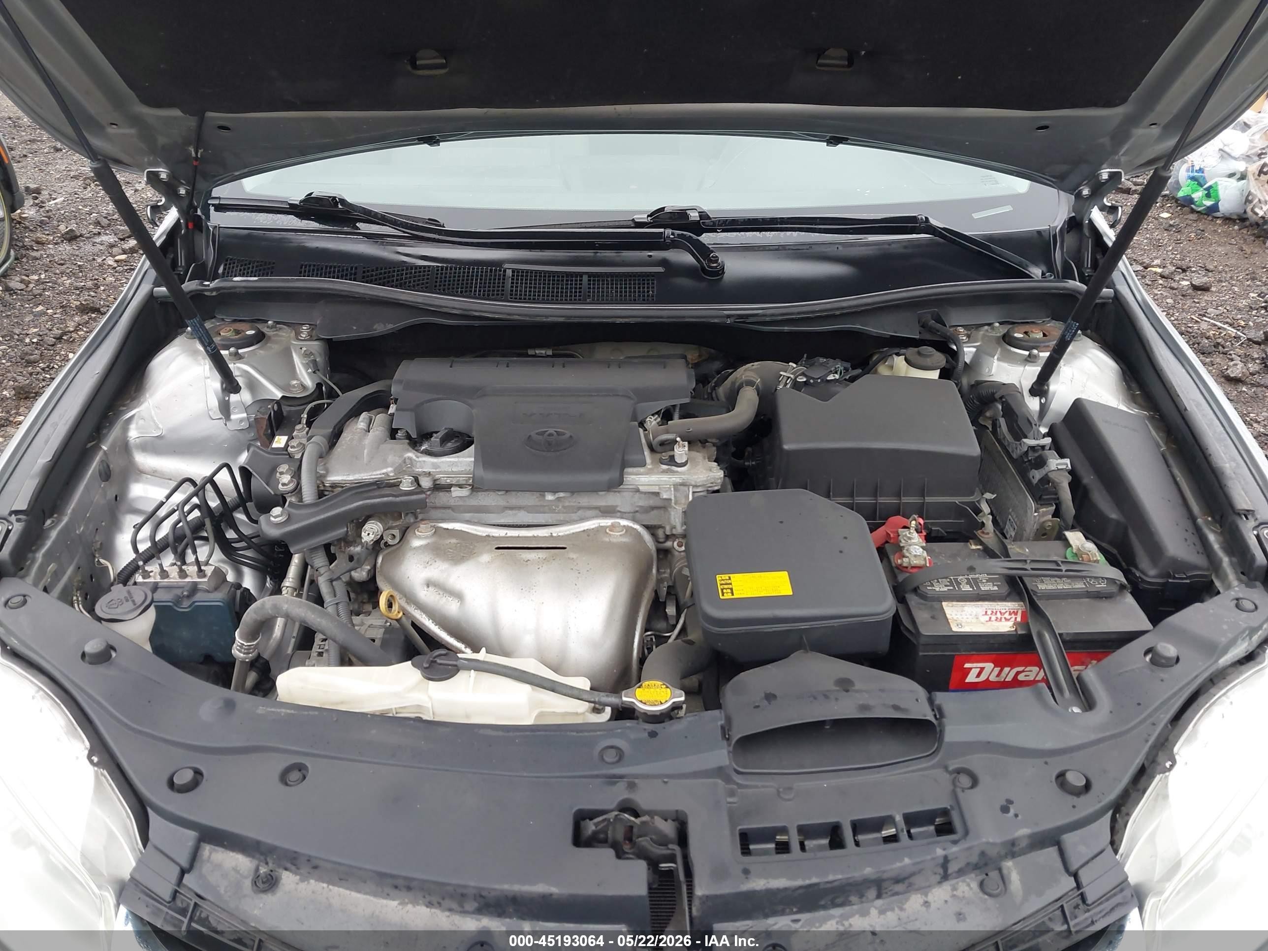 2015 Toyota Camry Le Silver vin: 4T4BF1FKXFR490830