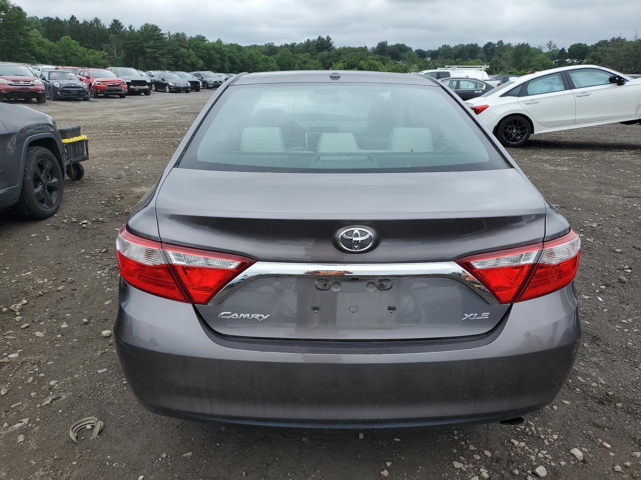 2015 Toyota Camry Xle Gray vin: 4T4BF1FKXFR495901