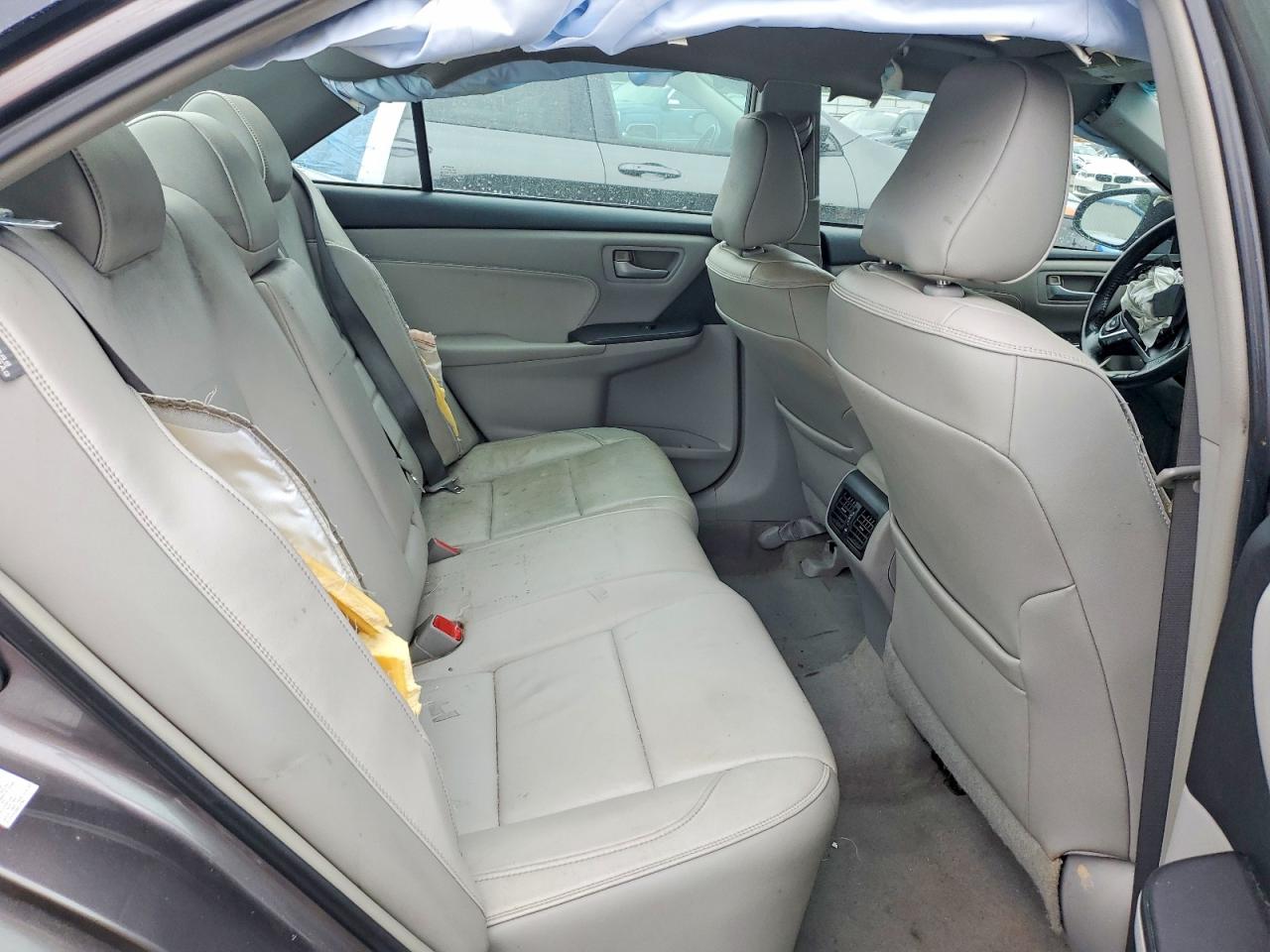 2015 Toyota Camry Xle Gray vin: 4T4BF1FKXFR495901