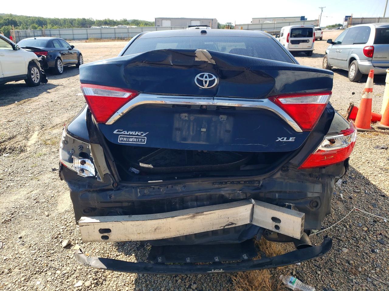 2015 Toyota Camry Xle Black vin: 4T4BF1FKXFR499303
