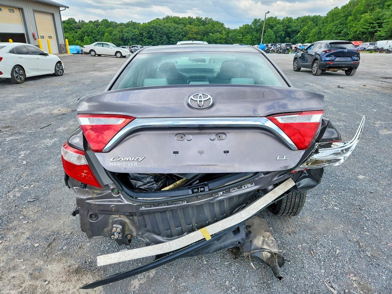 2015 Toyota Camry Le Gray vin: 4T4BF1FKXFR502989