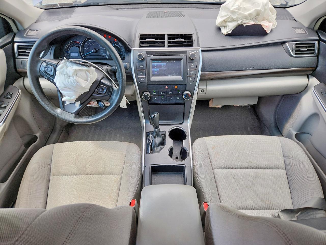 2015 Toyota Camry Le Gray vin: 4T4BF1FKXFR502989