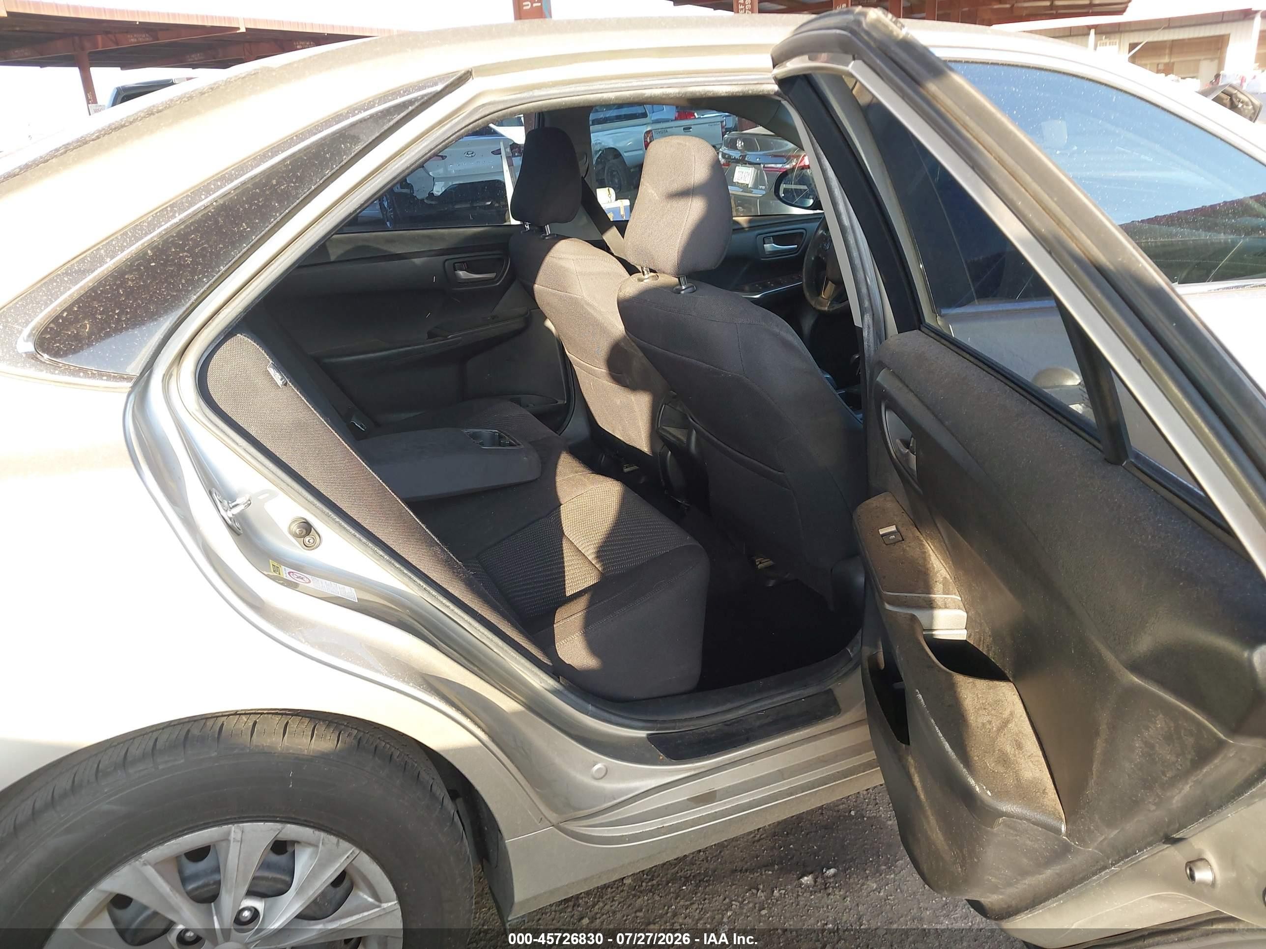 2015 Toyota Camry Le Silver vin: 4T4BF1FKXFR505410