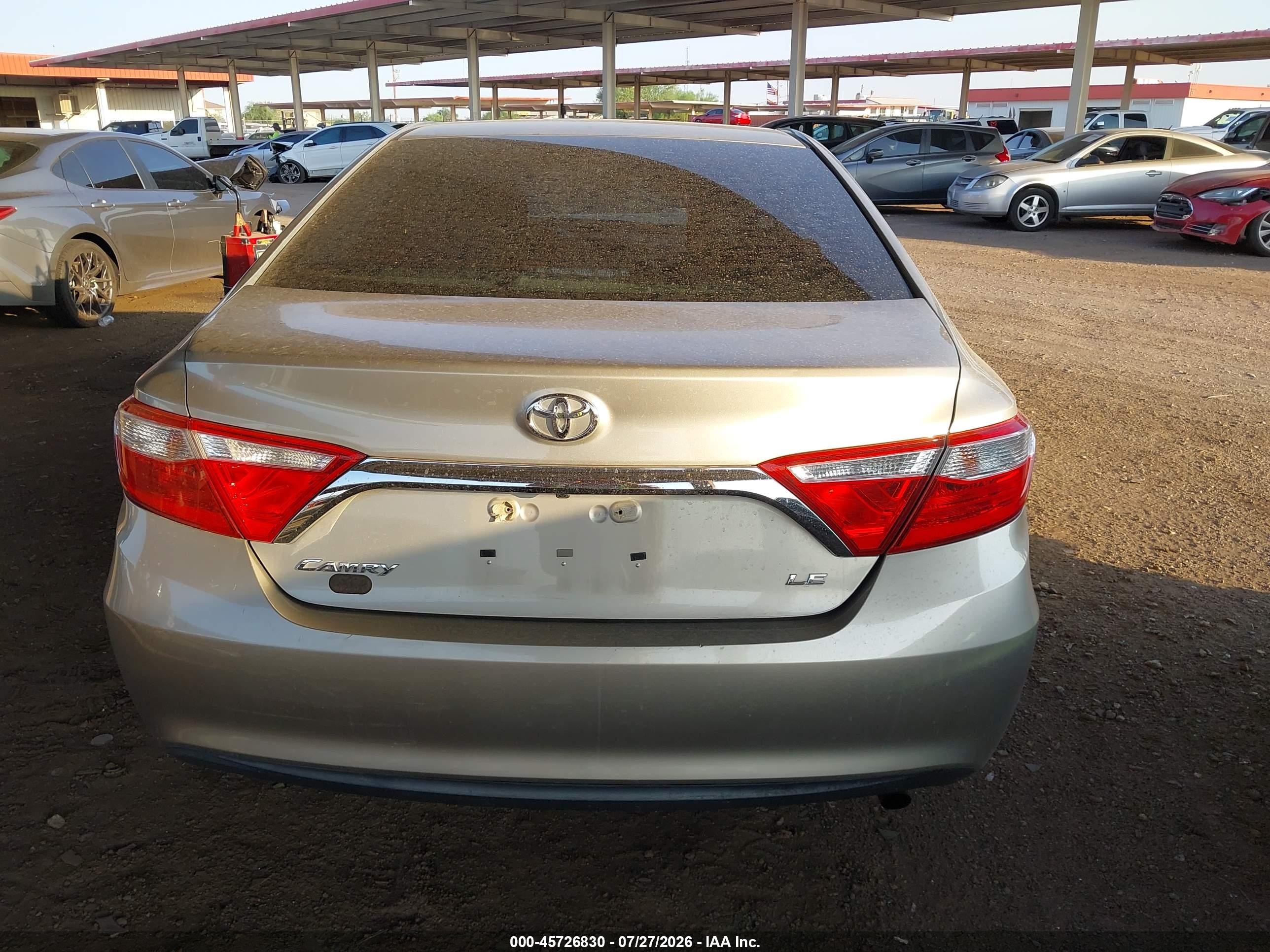 2015 Toyota Camry Le Silver vin: 4T4BF1FKXFR505410