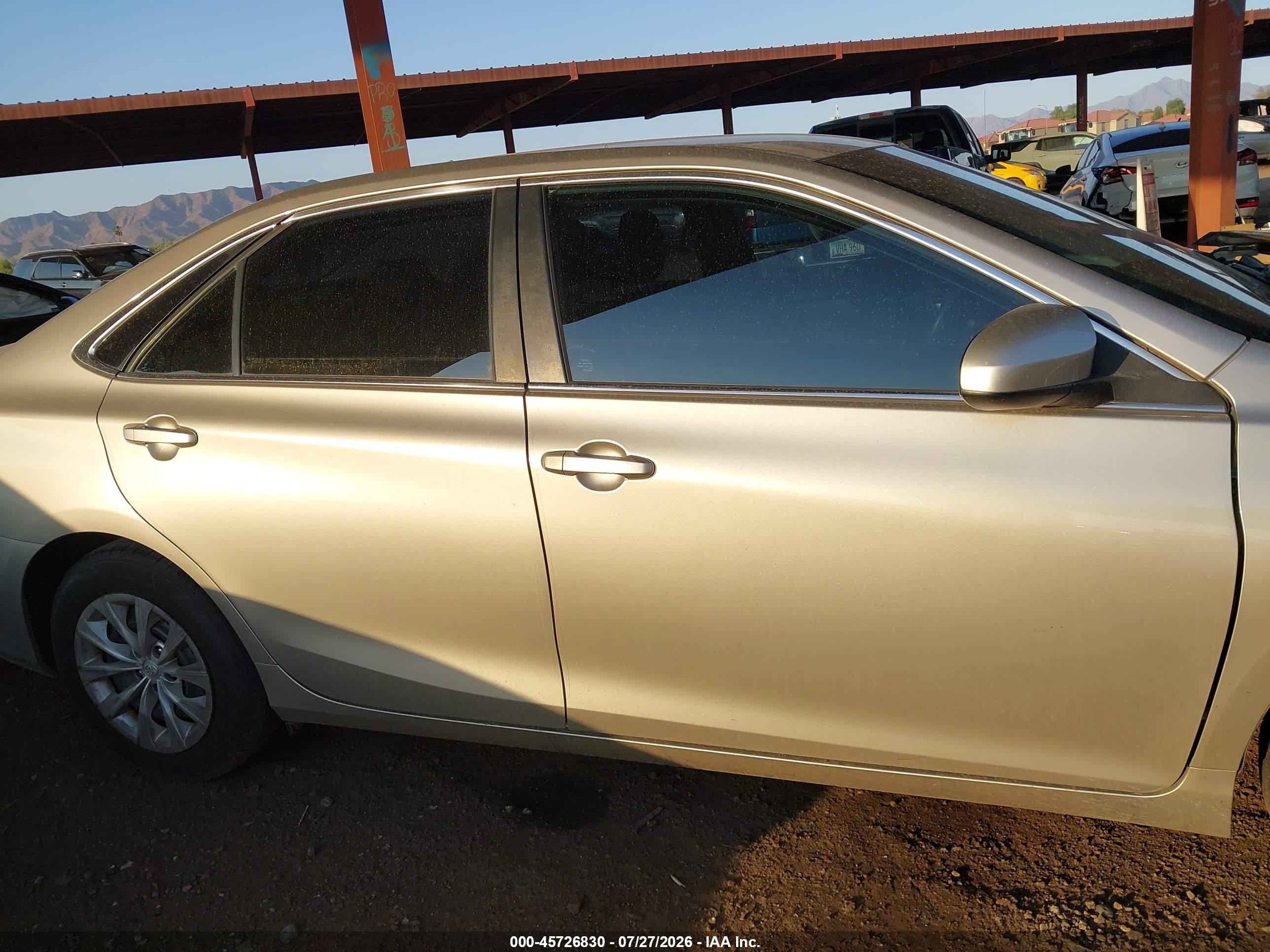 2015 Toyota Camry Le Silver vin: 4T4BF1FKXFR505410