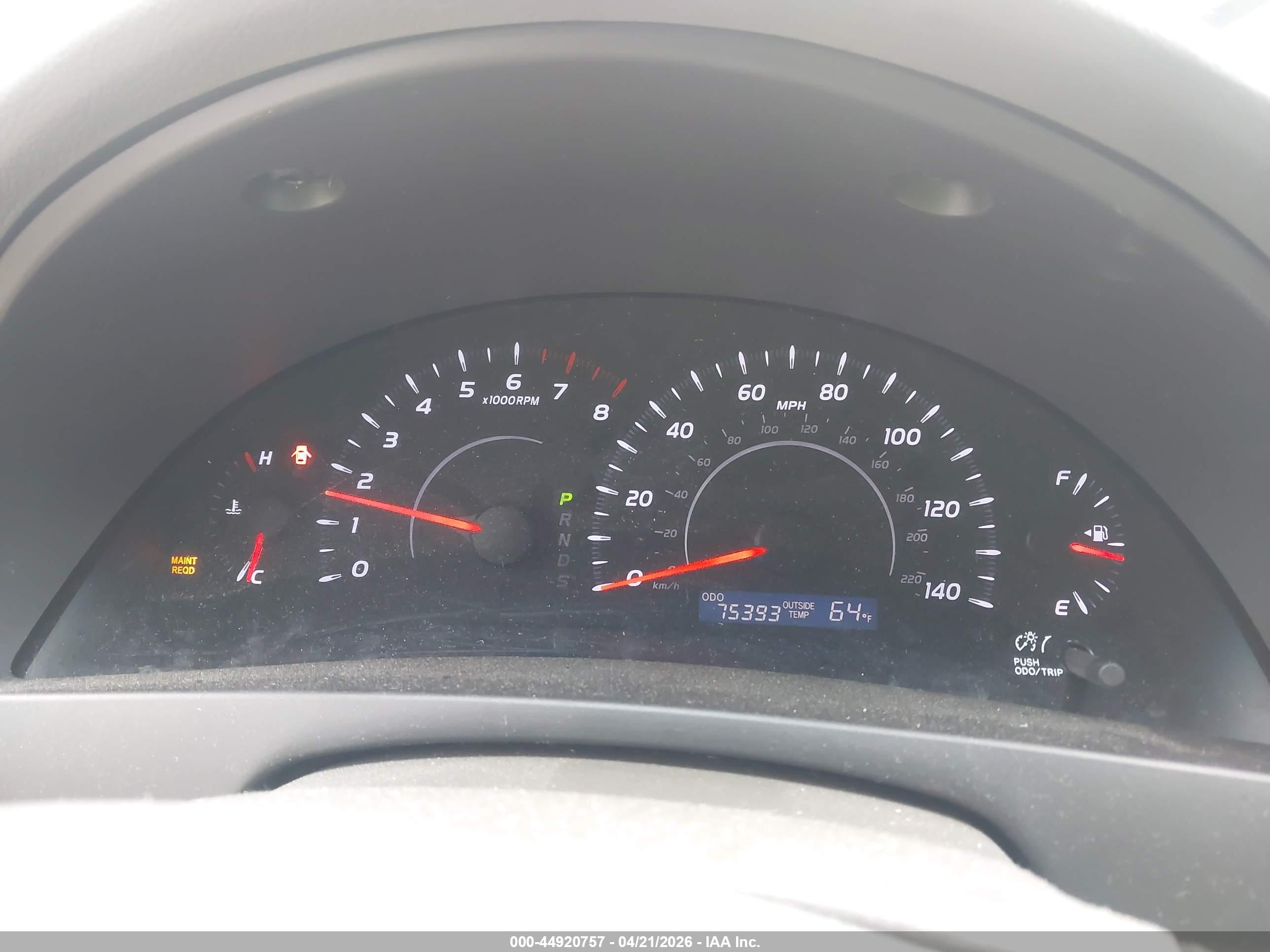 2010 Toyota Camry Le Beige vin: 4T4BF3EK0AR014091