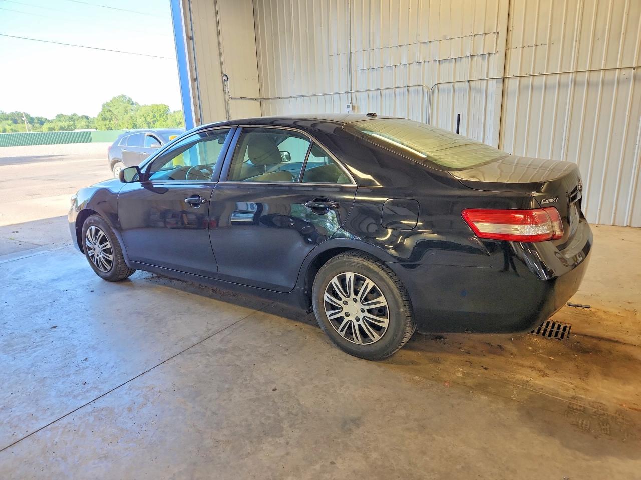 2010 Toyota Camry Le Black vin: 4T4BF3EK0AR016827
