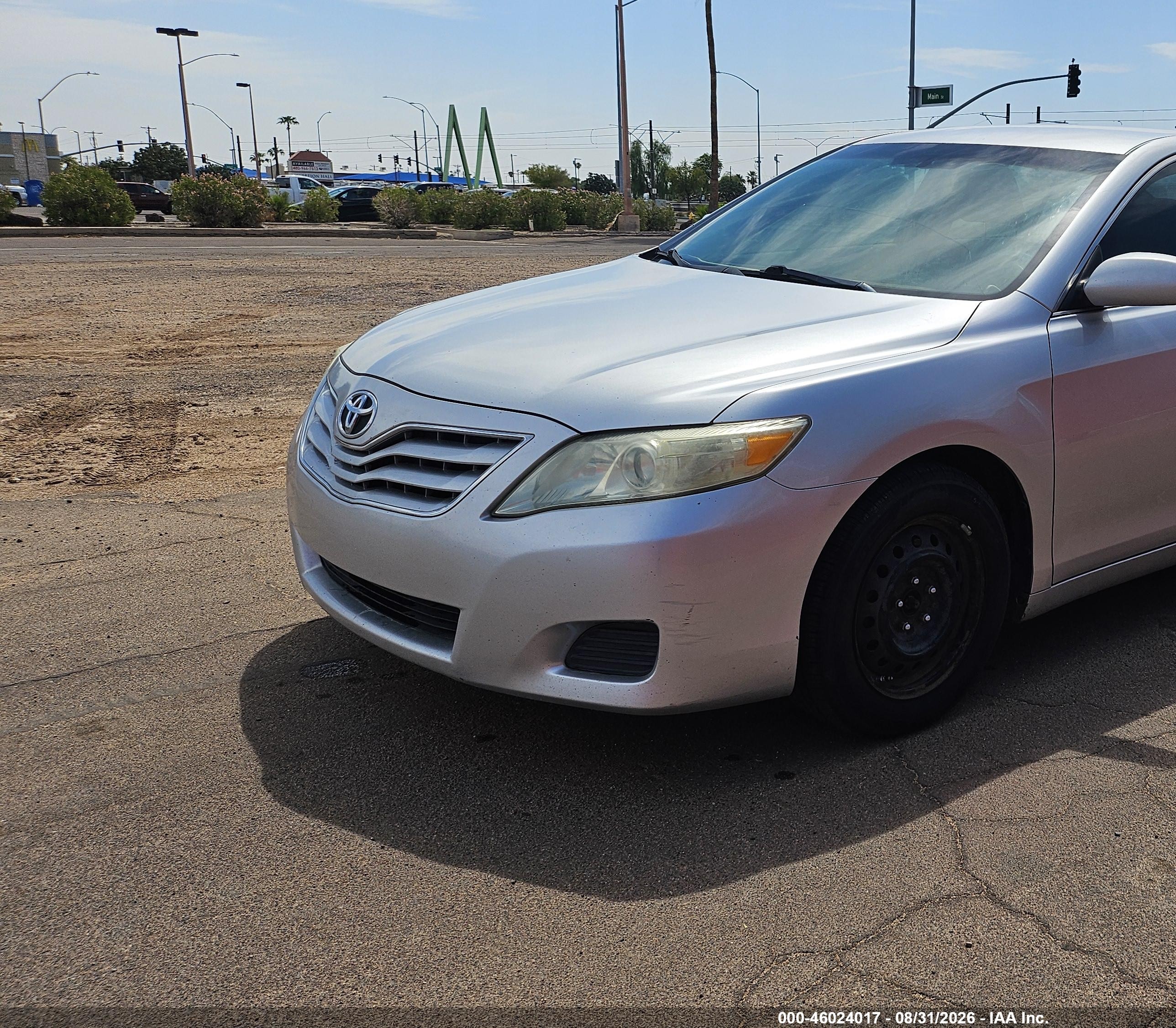 2010 Toyota Camry Se/le/xle Серебряный vin: 4T4BF3EK0AR041257