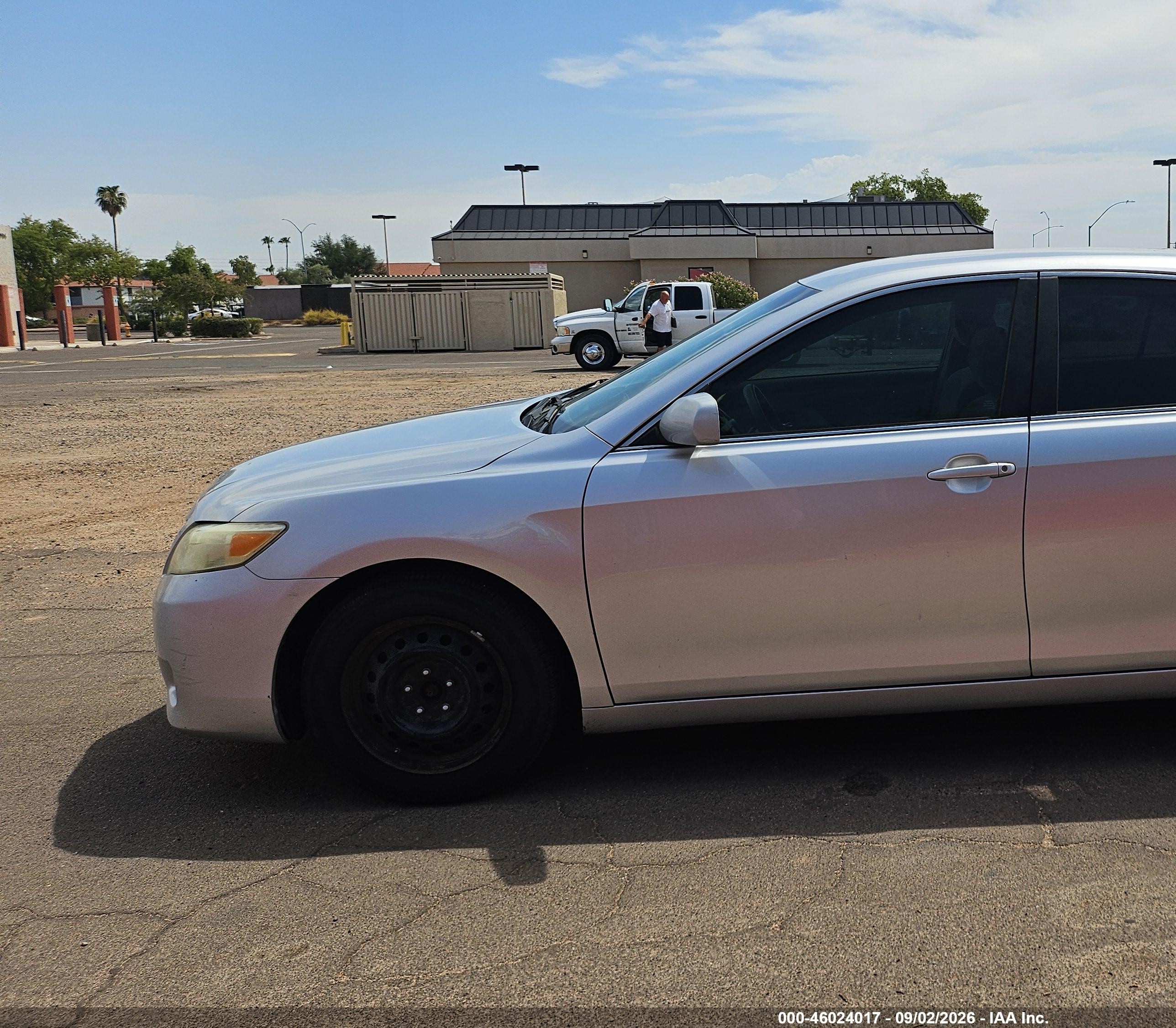 2010 Toyota Camry Se/le/xle Серебряный vin: 4T4BF3EK0AR041257