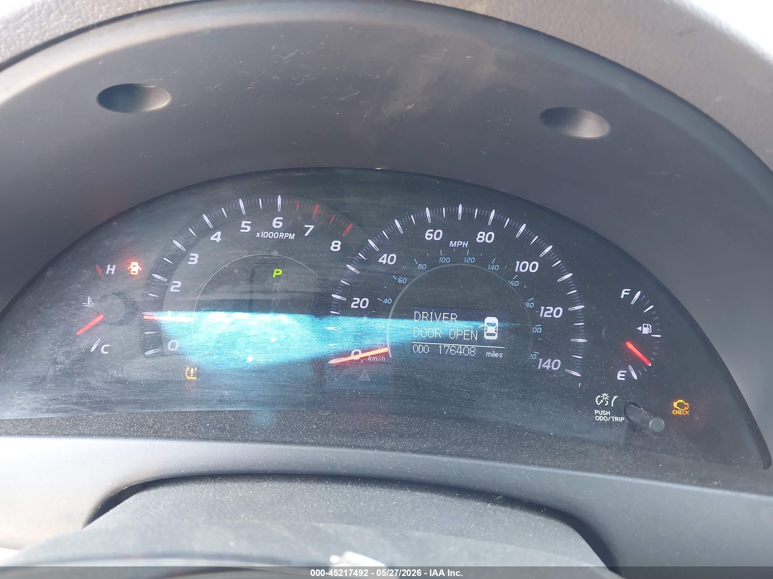 2010 Toyota Camry Xle Silver vin: 4T4BF3EK0AR042554