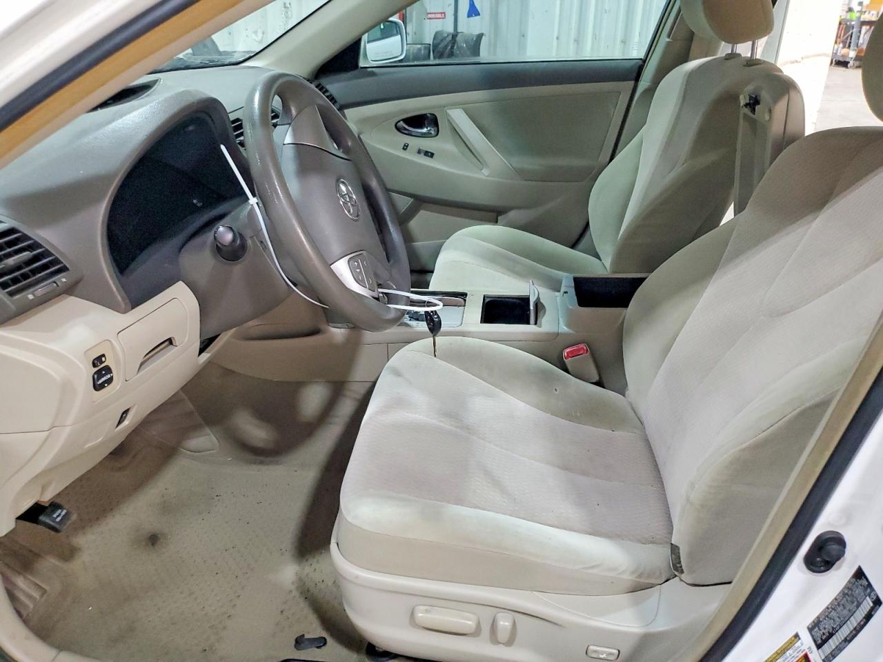 2010 Toyota Camry Le White vin: 4T4BF3EK0AR052288