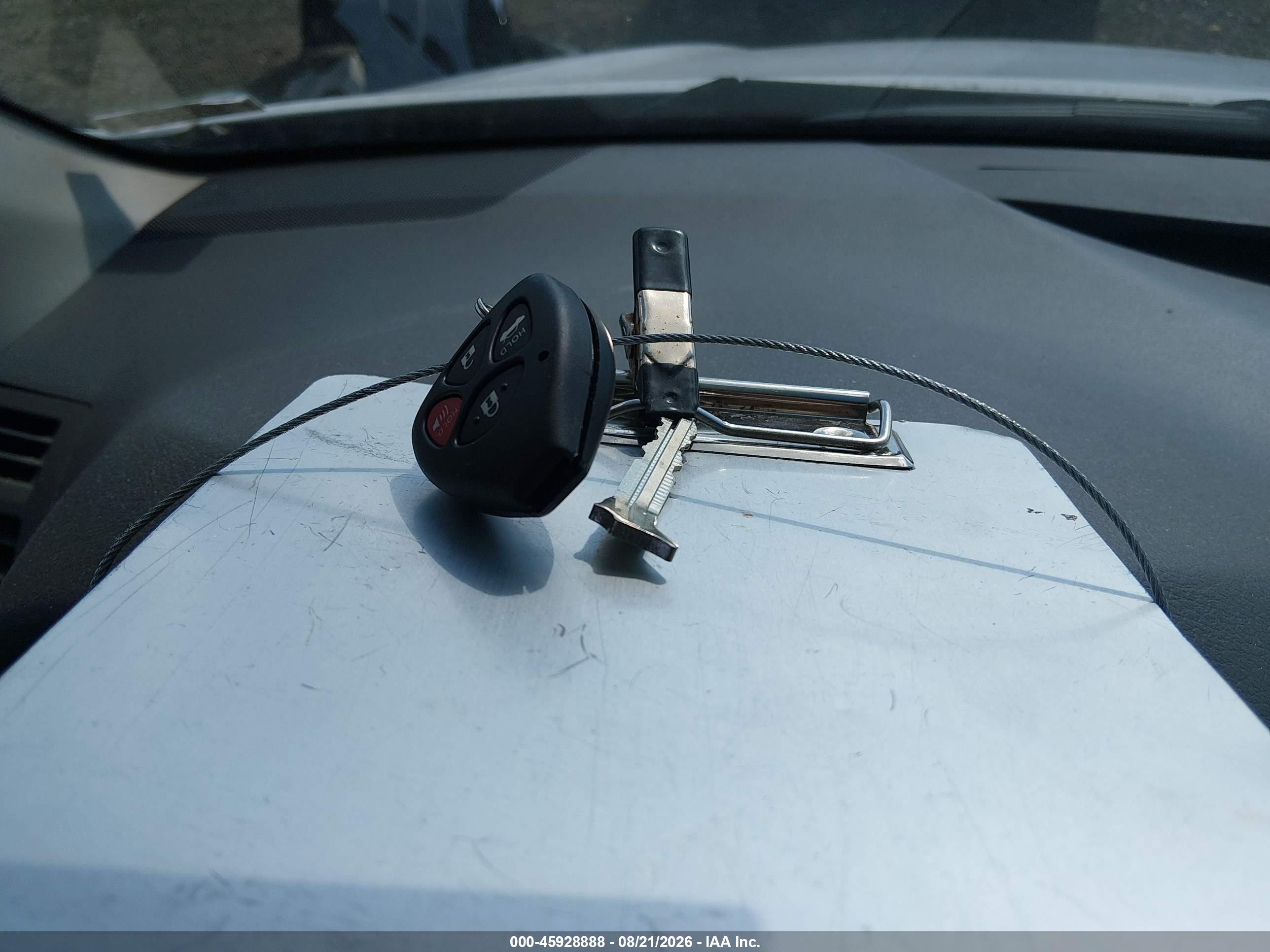 2010 Toyota Camry Le Белый vin: 4T4BF3EK0AR056941