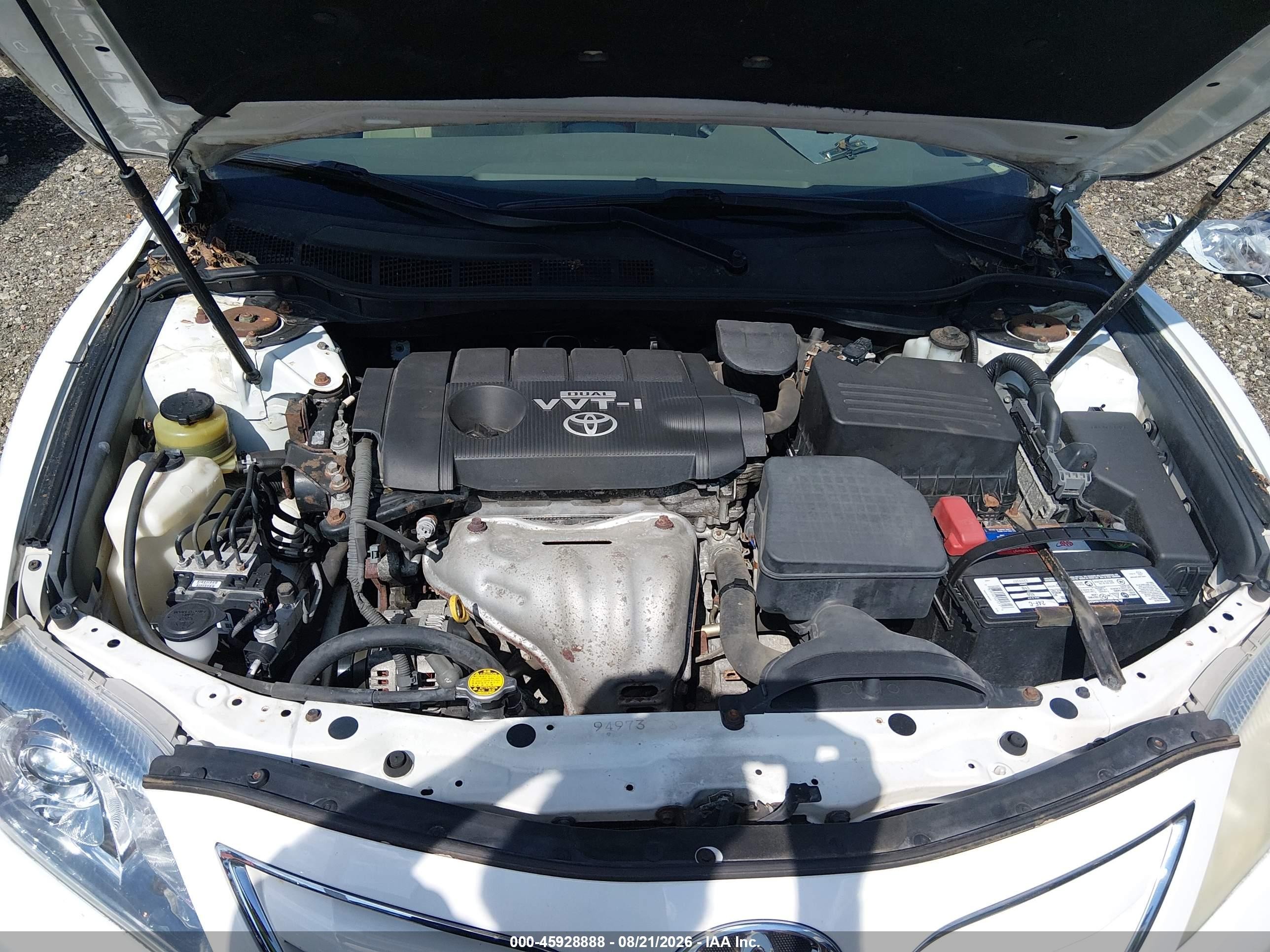 2010 Toyota Camry Le Белый vin: 4T4BF3EK0AR056941