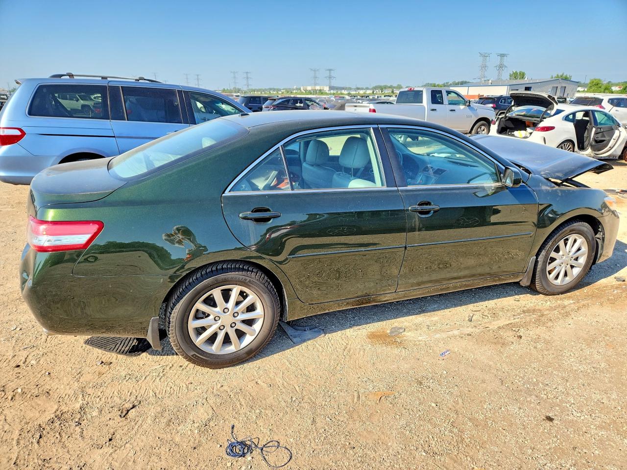 2010 Toyota Camry Xle Green vin: 4T4BF3EK0AR059399