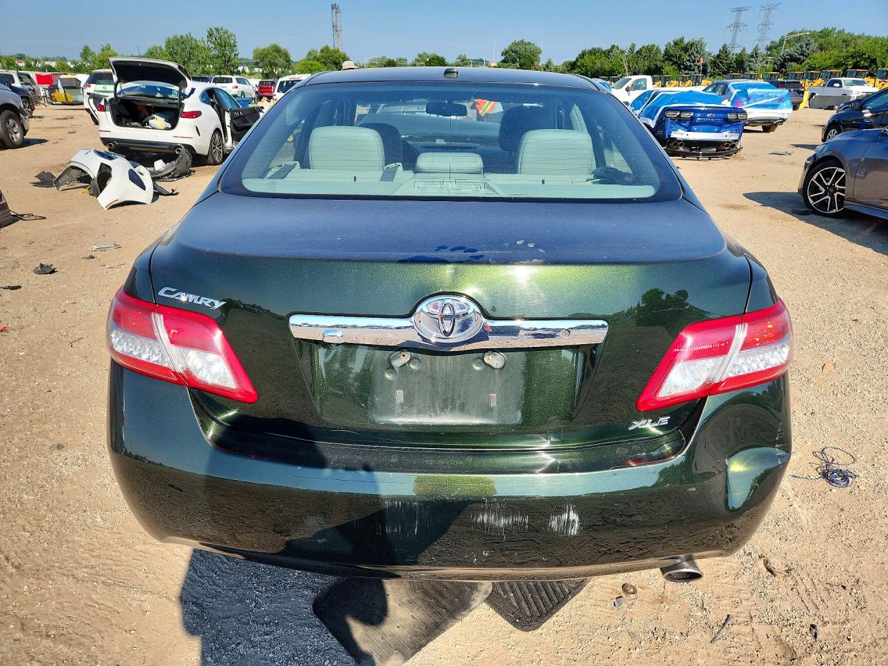 2010 Toyota Camry Xle Green vin: 4T4BF3EK0AR059399