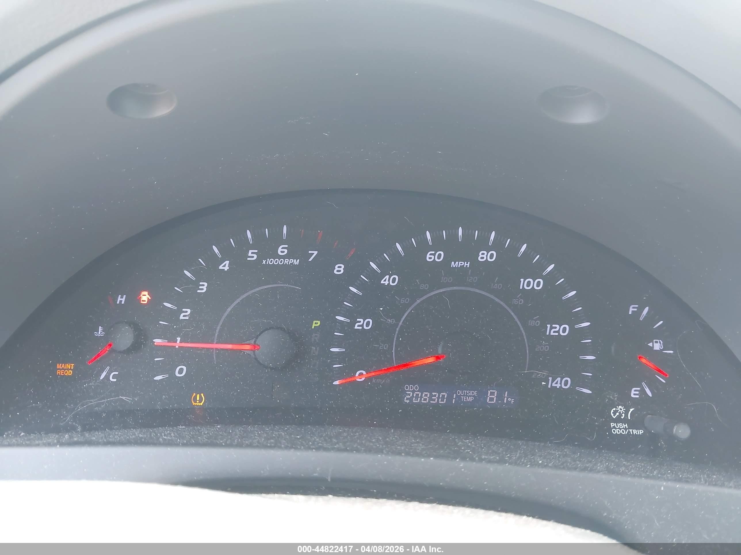 2010 Toyota Camry Le Gray vin: 4T4BF3EK0AR072282