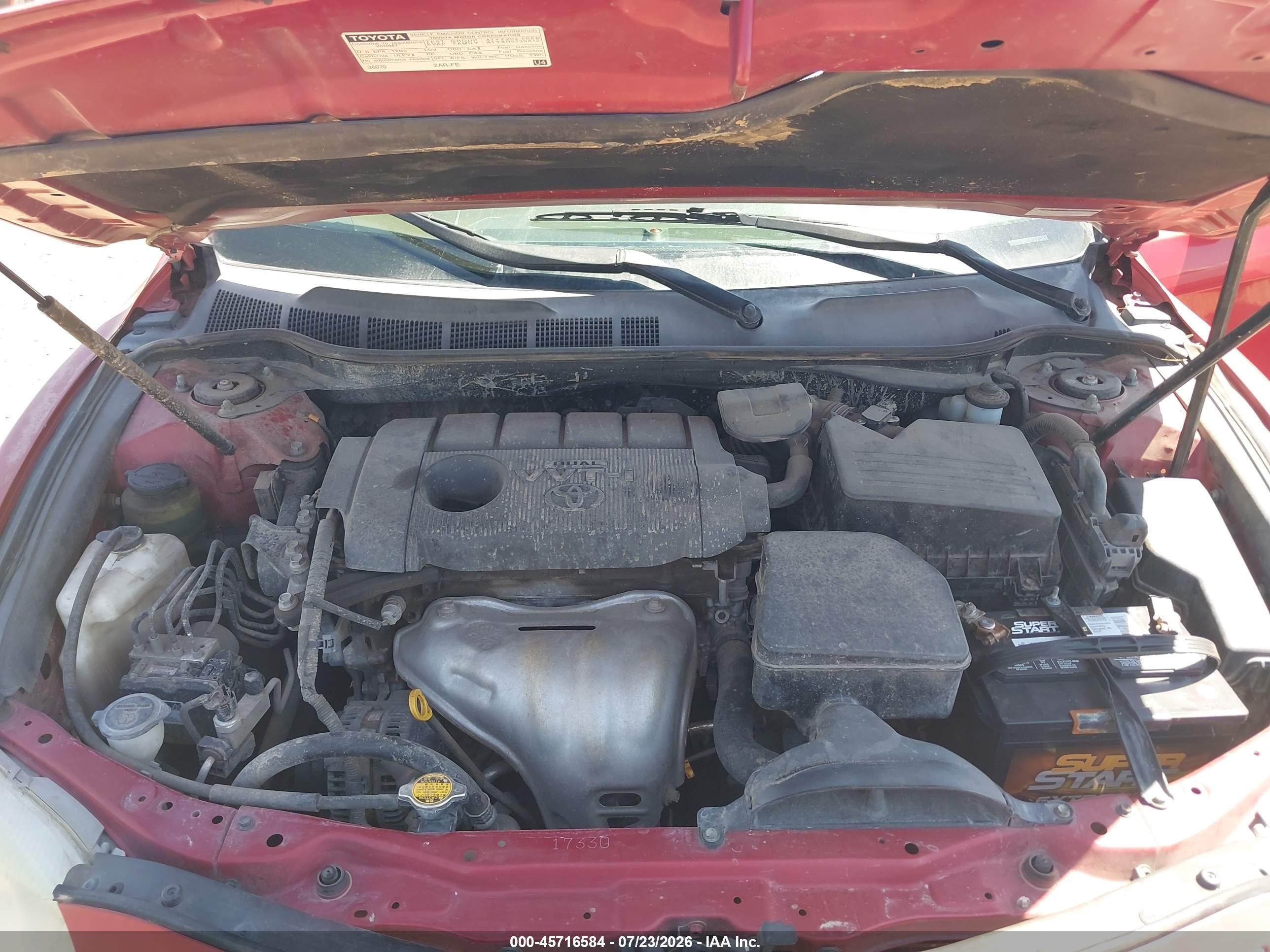 2010 Toyota Camry Le Красный vin: 4T4BF3EK0AR079295