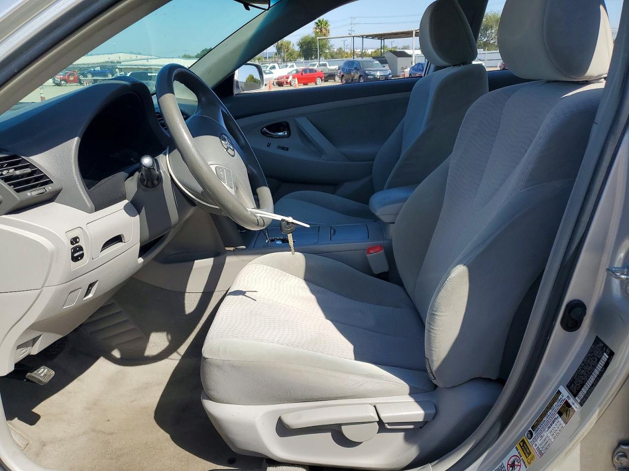 2010 Toyota Camry Base Silver vin: 4T4BF3EK0AR082195