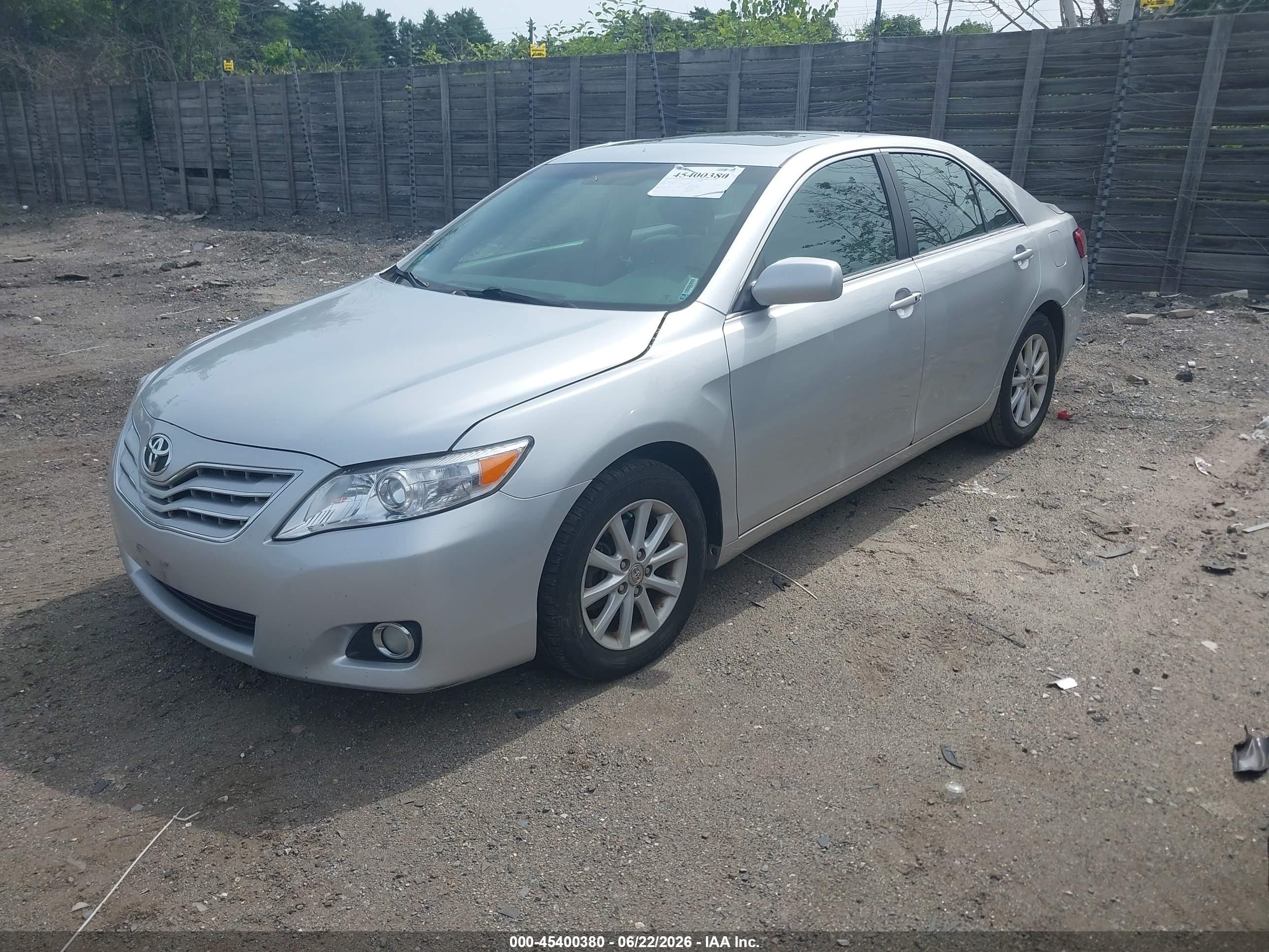 2011 Toyota Camry Xle Silver vin: 4T4BF3EK0BR092789