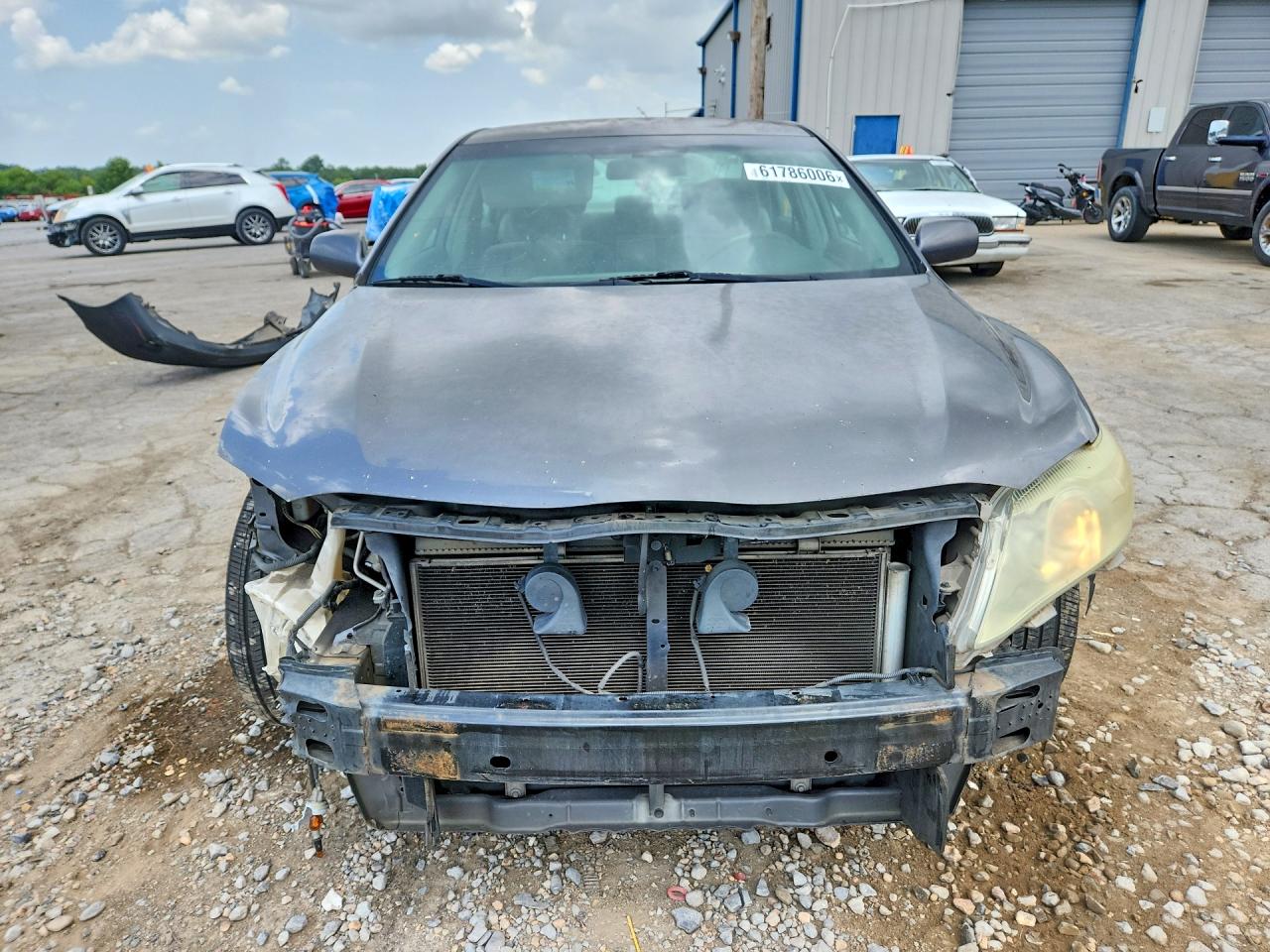 2011 Toyota Camry Le Gray vin: 4T4BF3EK0BR104763