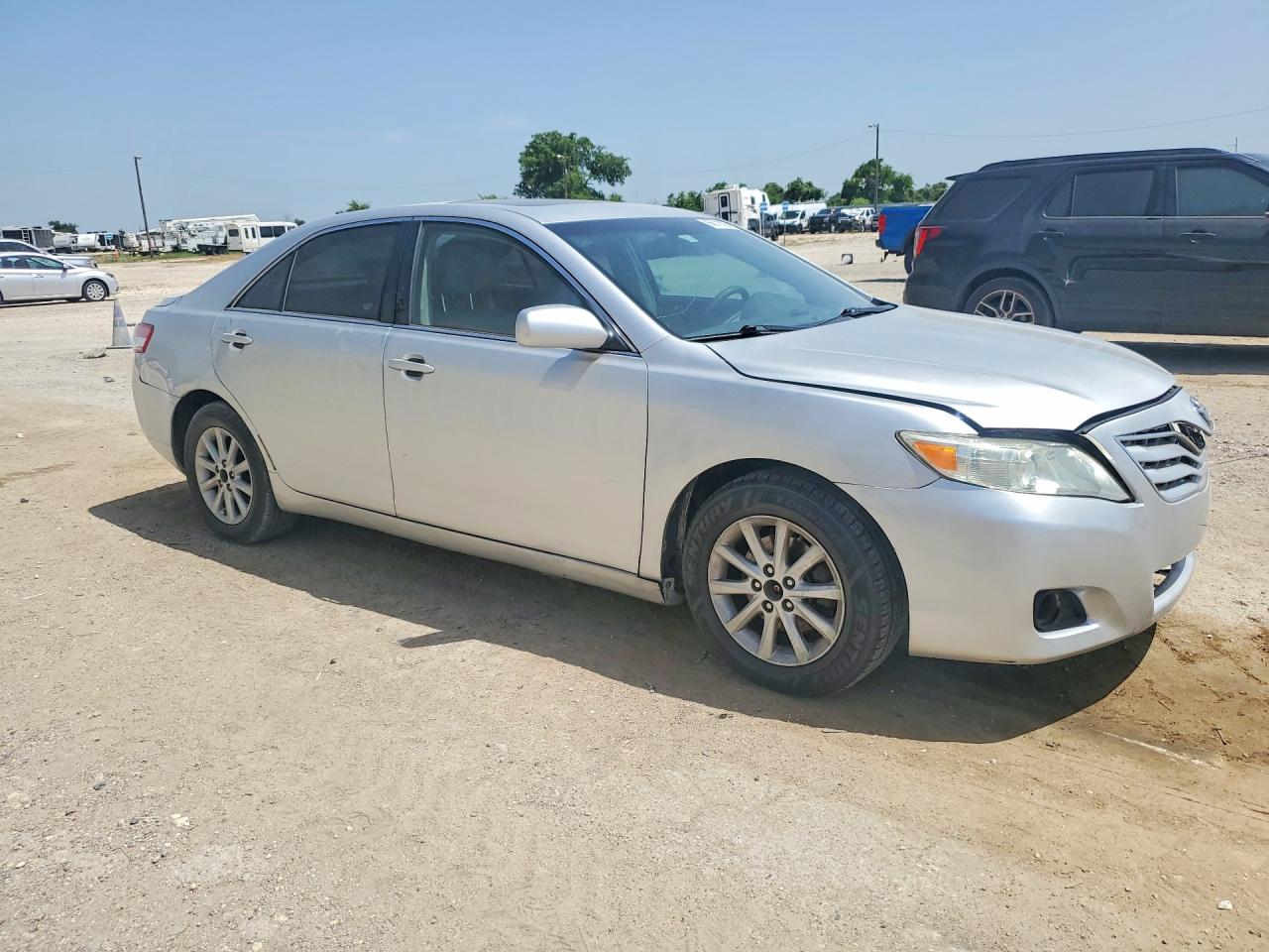 2011 Toyota Camry Silver vin: 4T4BF3EK0BR113544