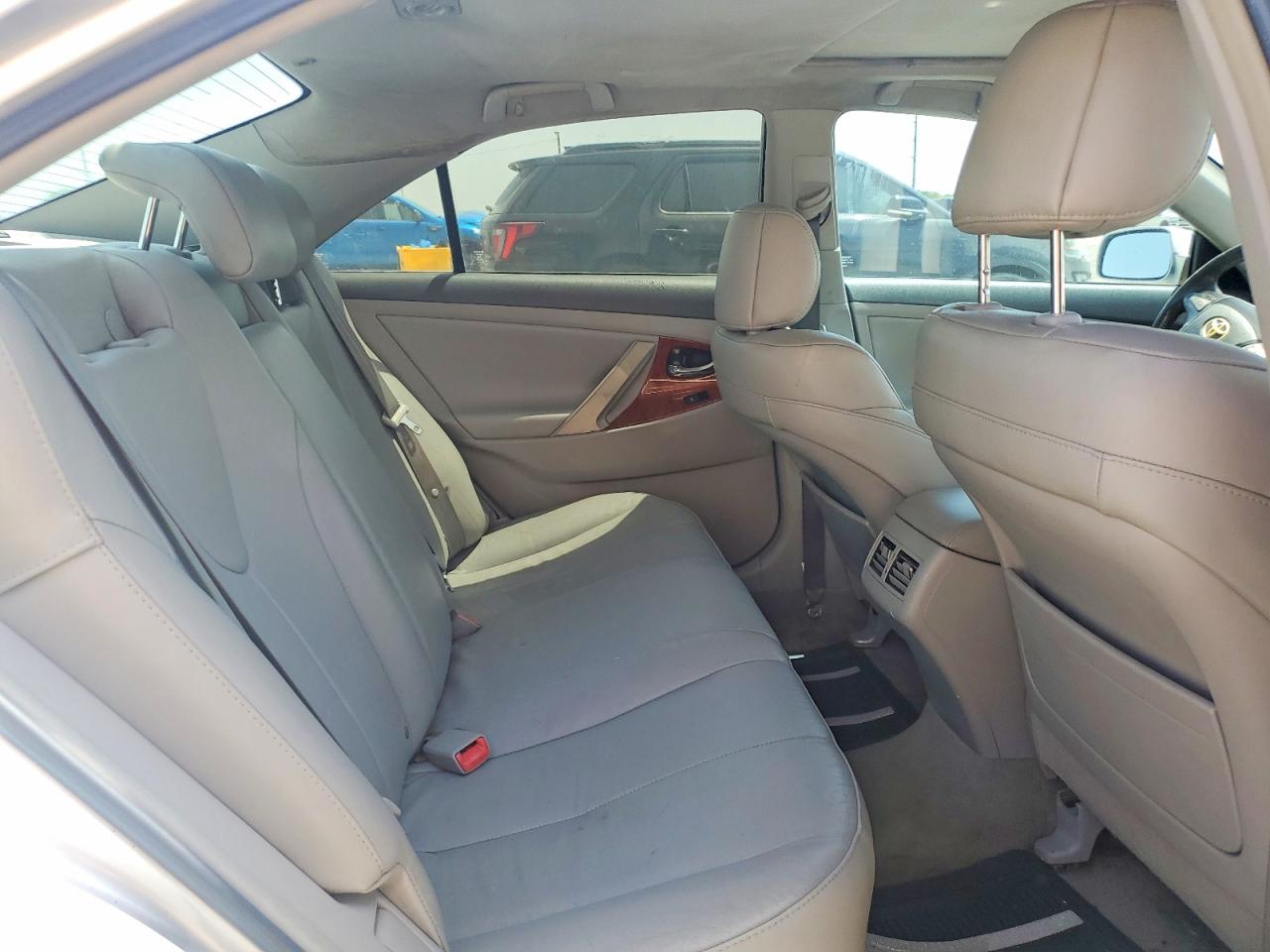 2011 Toyota Camry Silver vin: 4T4BF3EK0BR113544