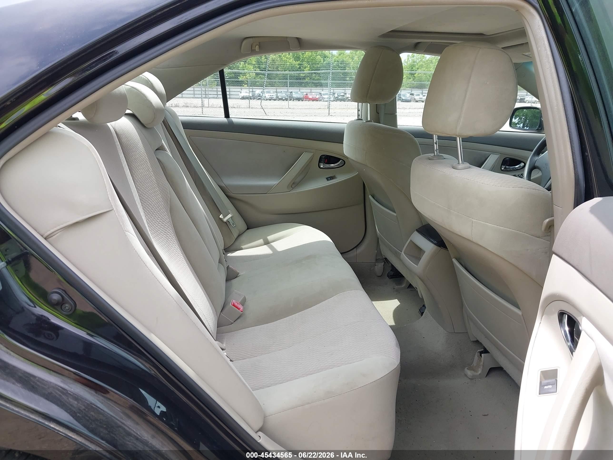 2011 Toyota Camry Le Black vin: 4T4BF3EK0BR126066