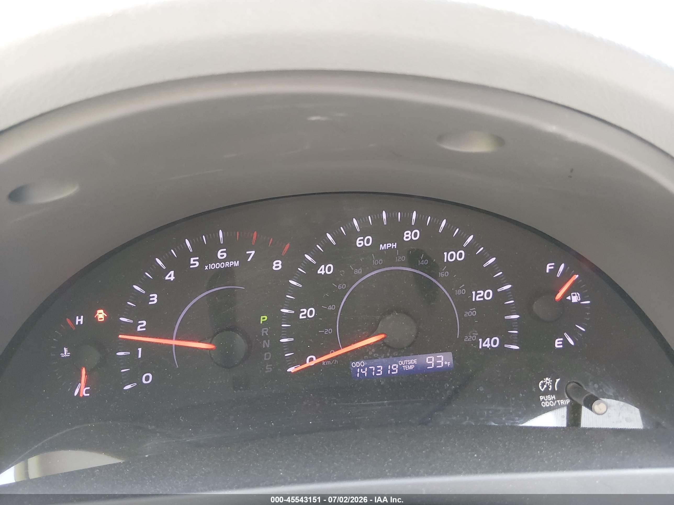 2011 Toyota Camry Le Серебряный vin: 4T4BF3EK0BR163702