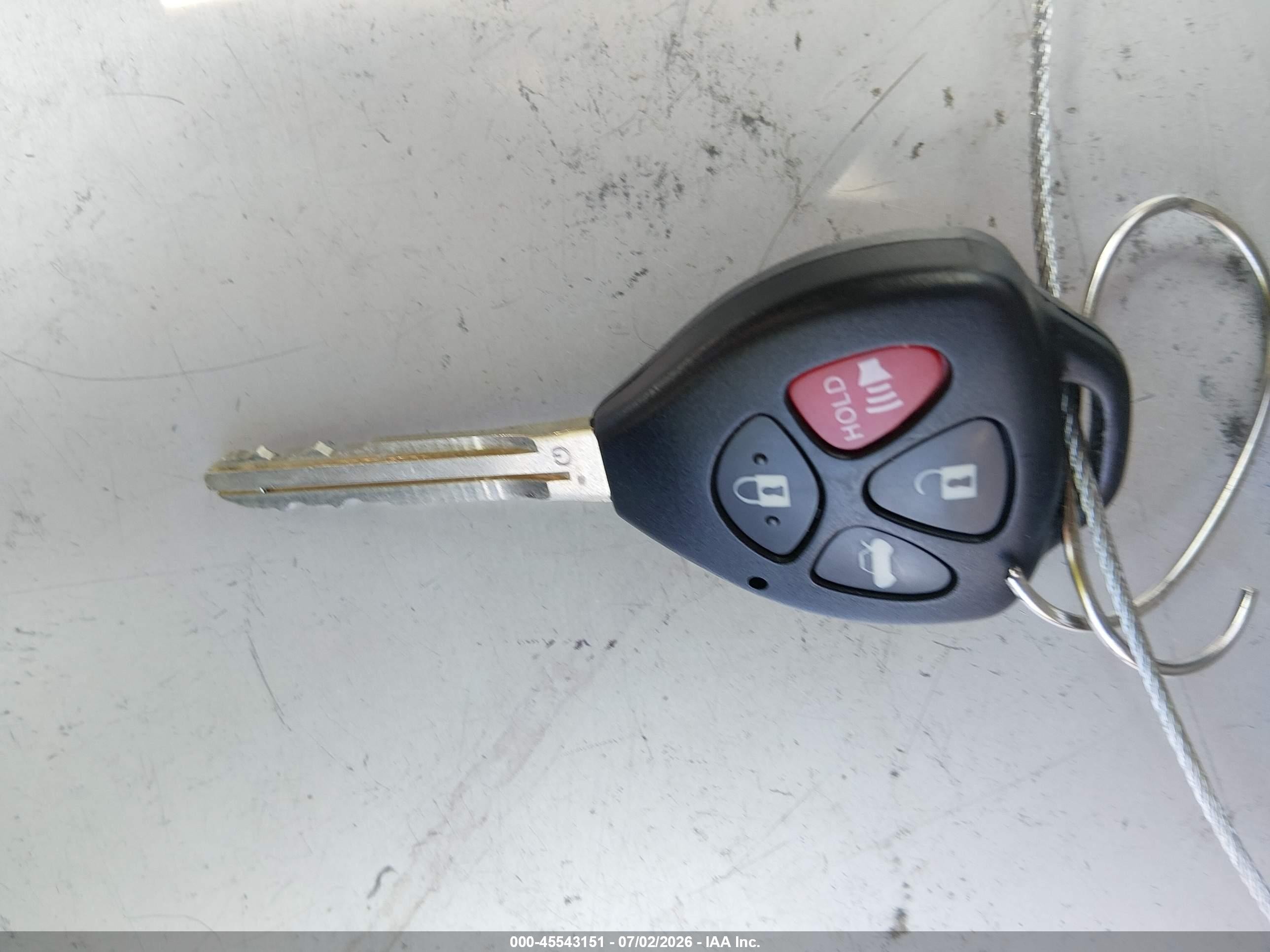 2011 Toyota Camry Le Серебряный vin: 4T4BF3EK0BR163702