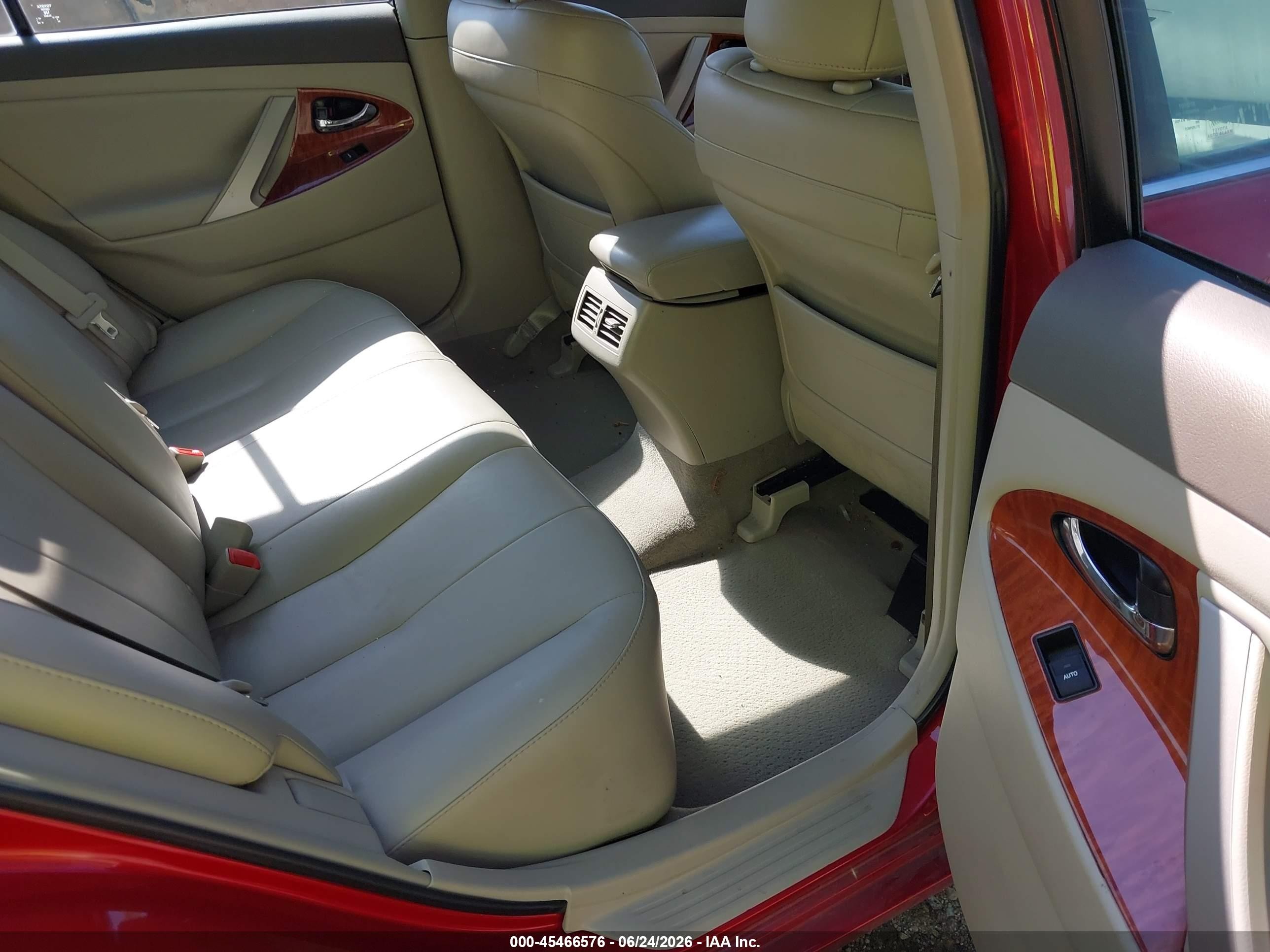 2011 Toyota Camry Xle Red vin: 4T4BF3EK0BR186591